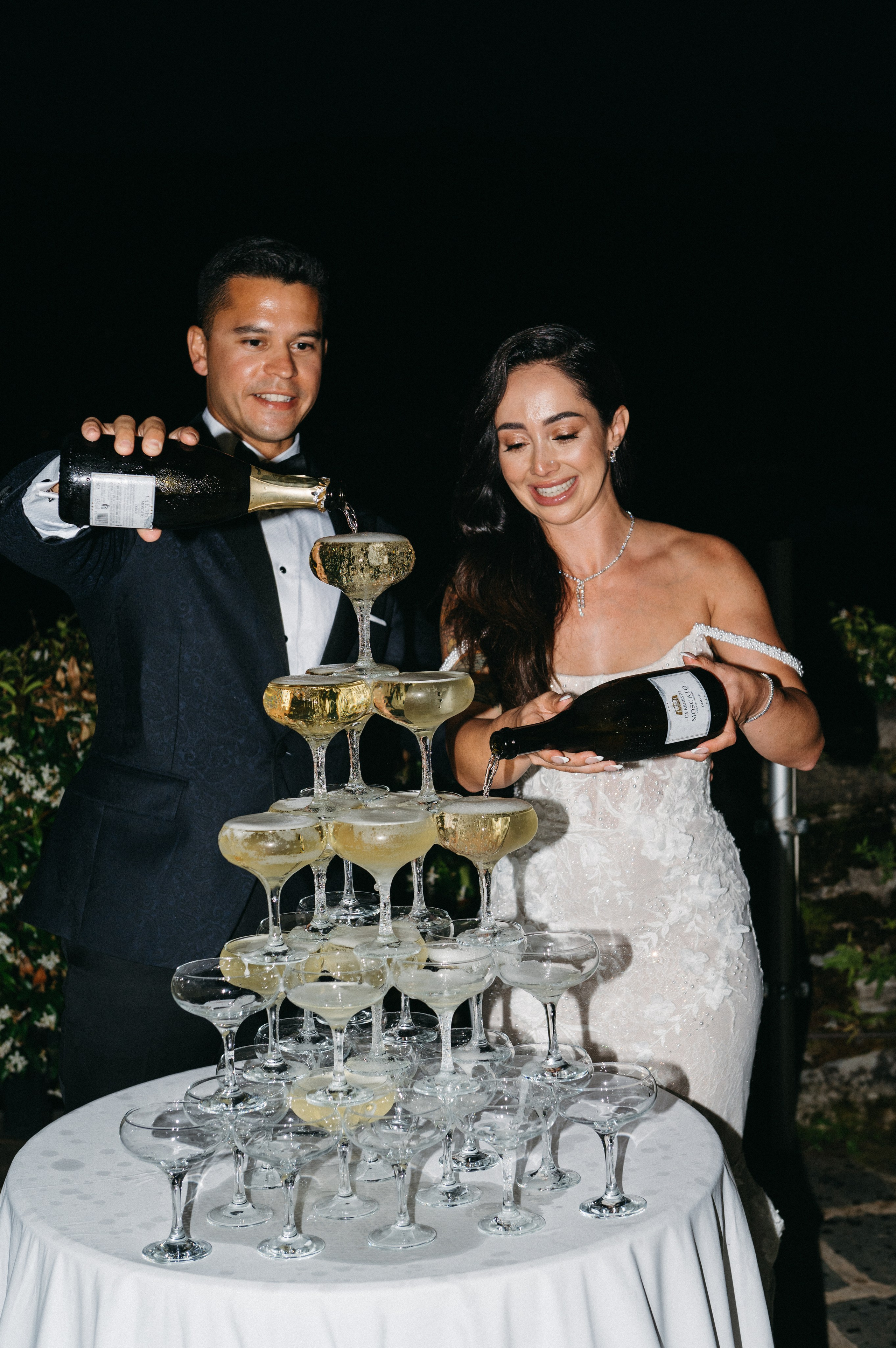 Lake Como wedding. Lake Como Photographer — Proposal | Wedding | Elopement