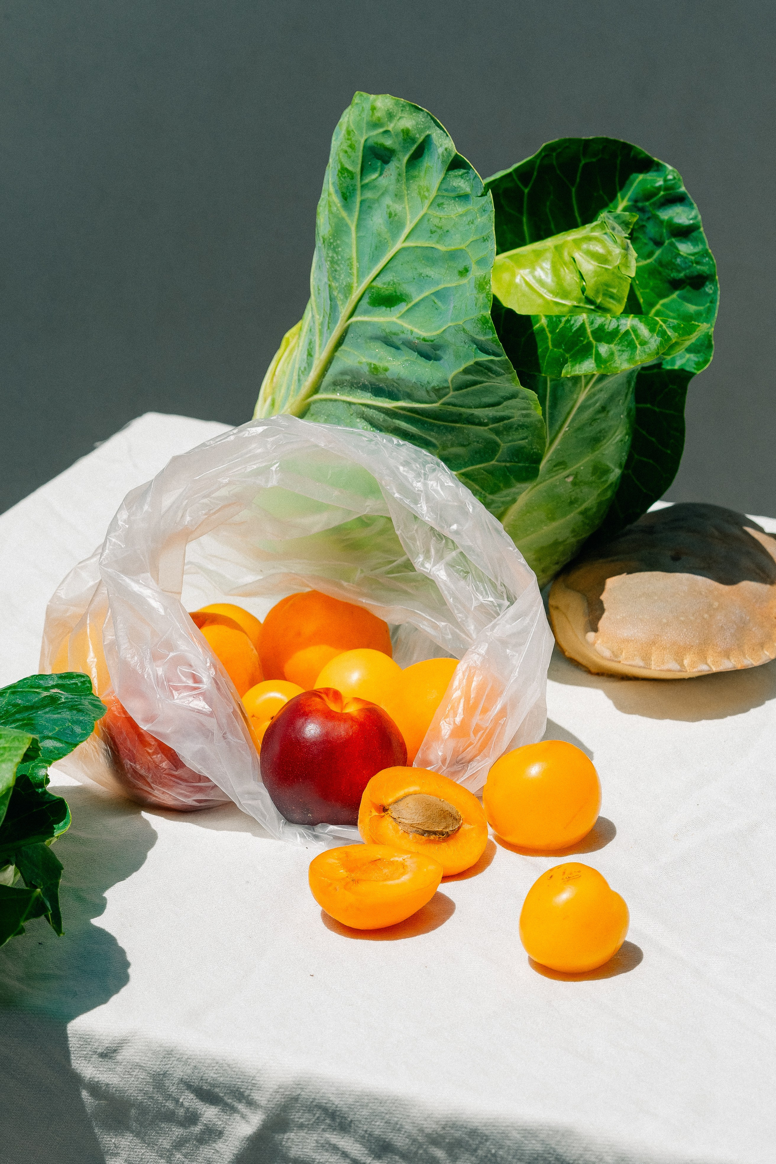 Milk and fruit. Мария Шер. Профессиональный фотограф в городе Порту, Португалия