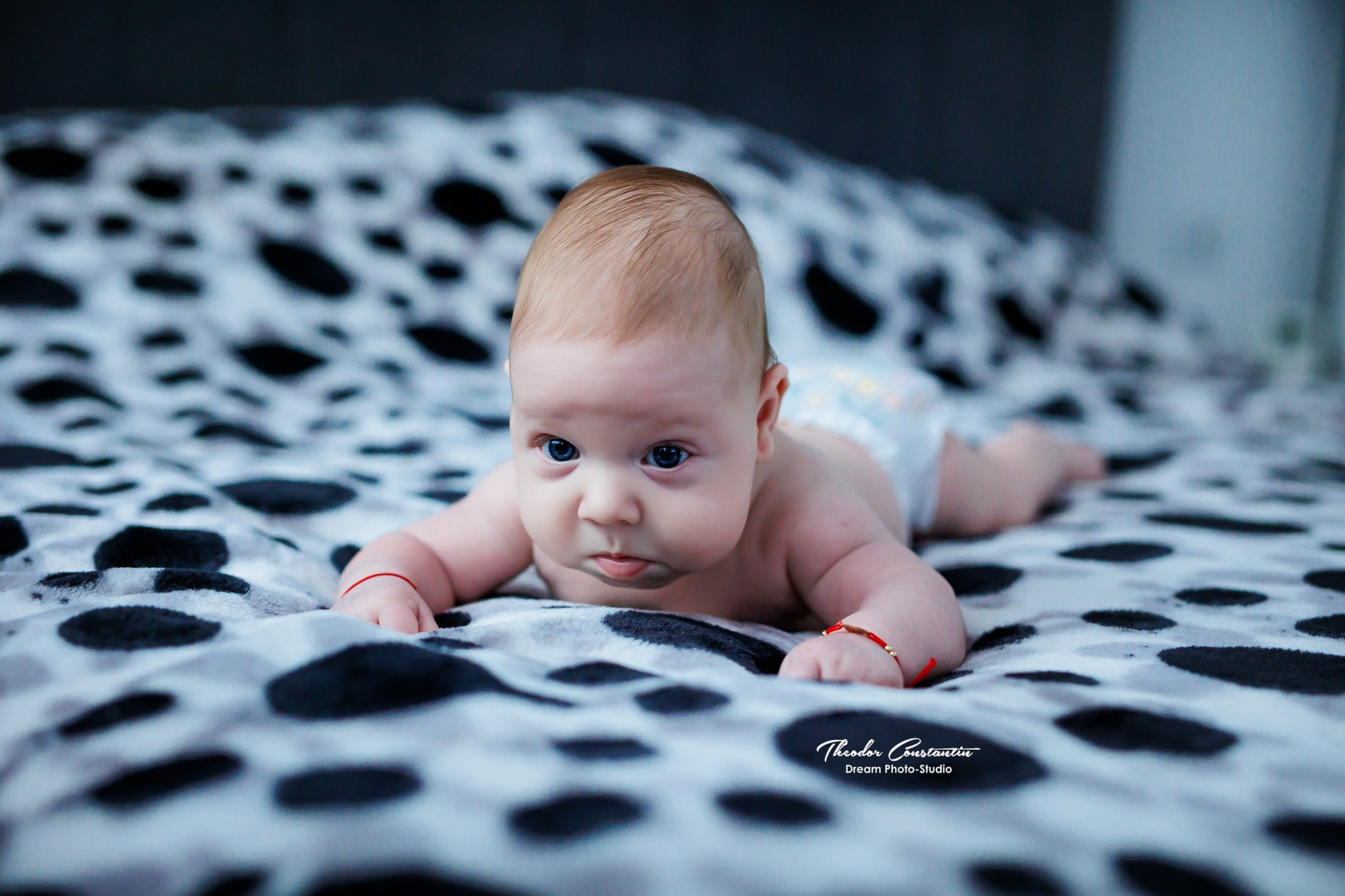 Botez. Dream Studio Galați – ședințe foto profesionale pentru familie, portrete și evenimente