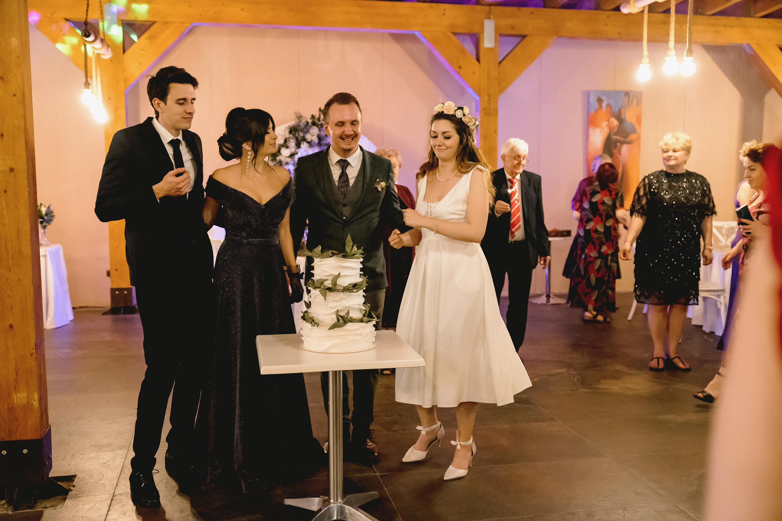 Nuntă de poveste la Cernica: Malina și Alex își spun „DA” înconjurați. MDimaFotoStudio. Fotograf de nuntă, evenimente private și de familie