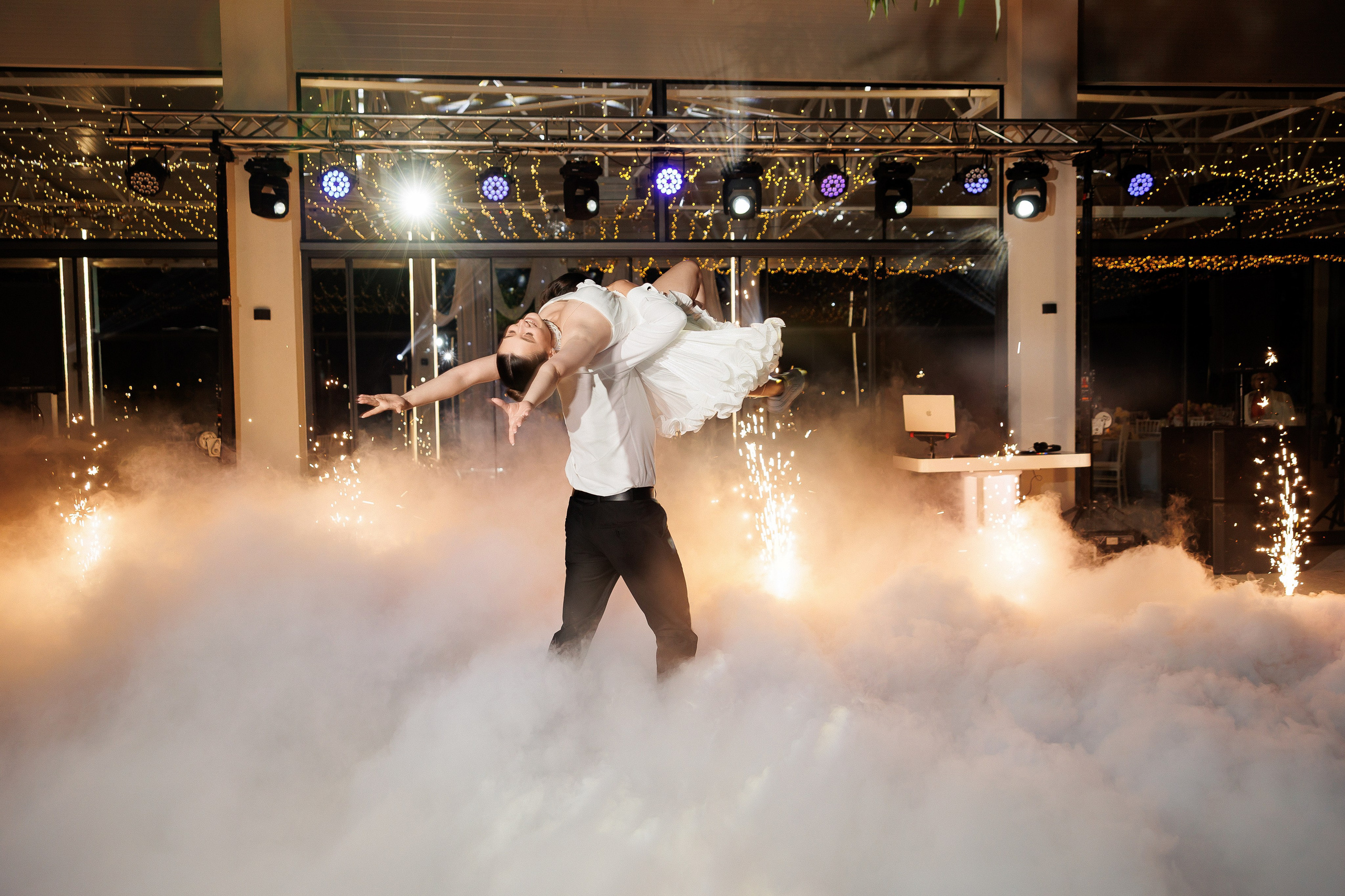 Florin & Corina — Complexul Turistic Costesti — Wedding Day. Servicii Foto și Video 067188353