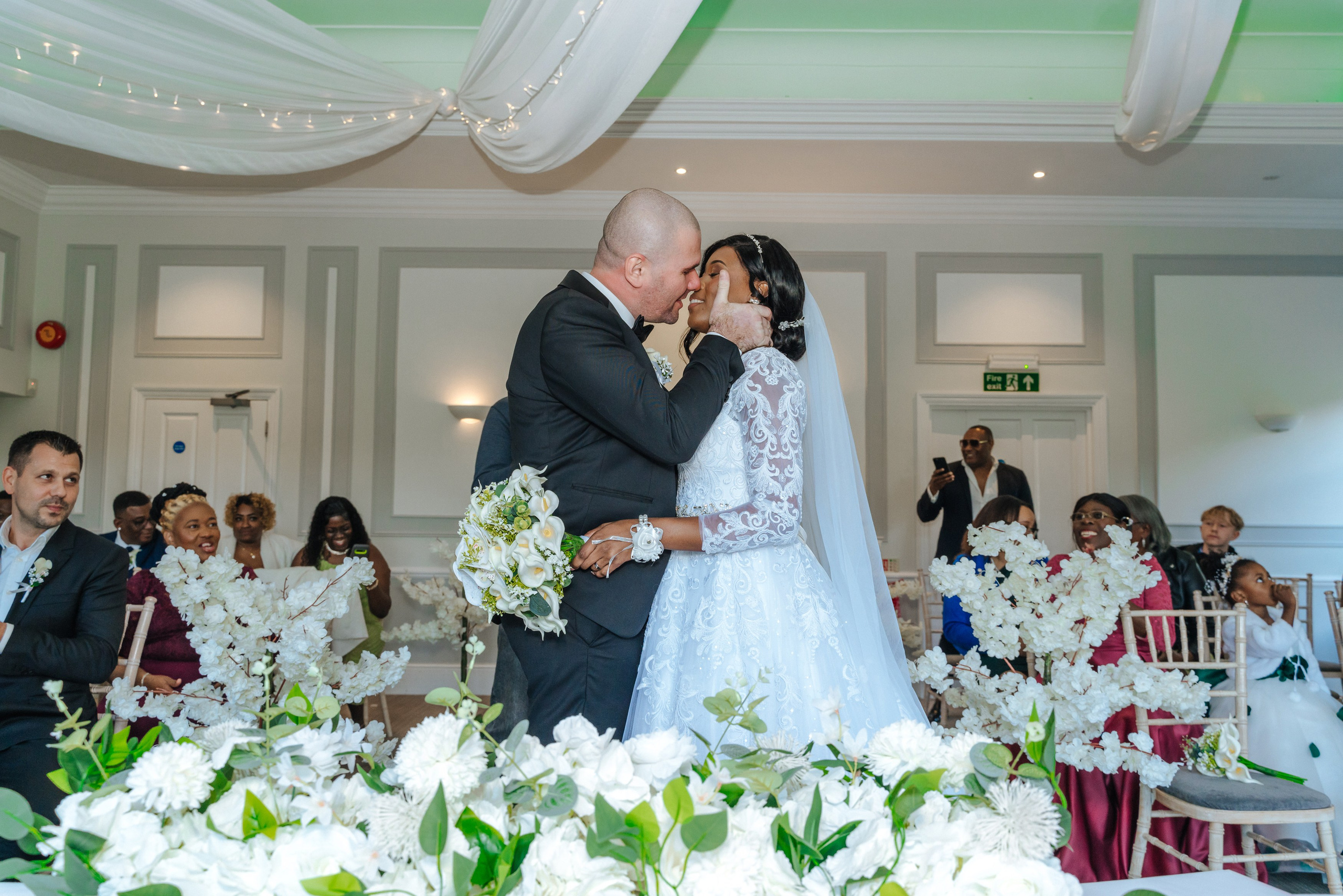 A wedding at Woldingham Golf Club, Woldingham Golf Club wedding, wedding photographer at Woldingham Golf Club