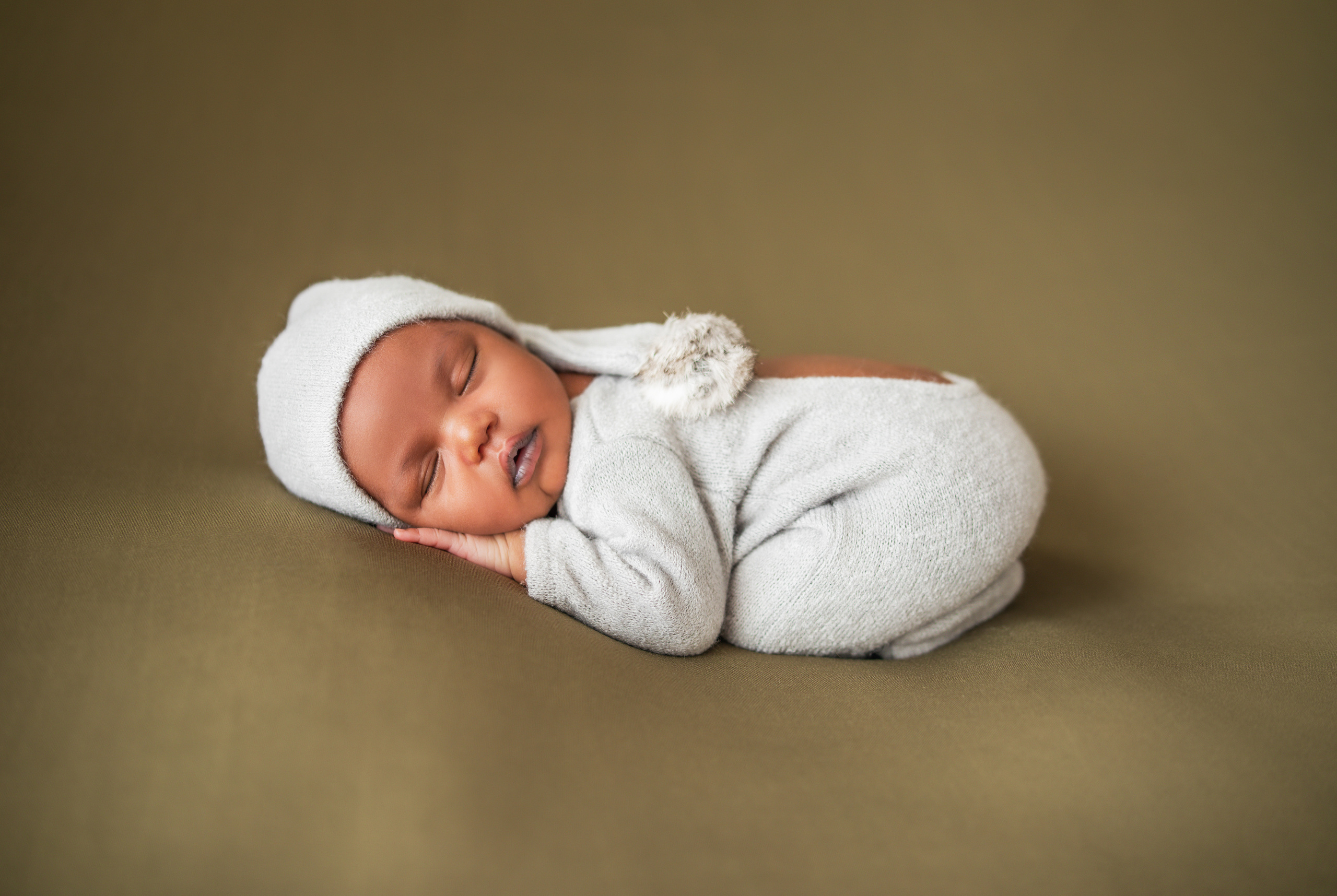 NEWBORN. Valokuvaaja Itä-Uudellamaalla Viktoria photography