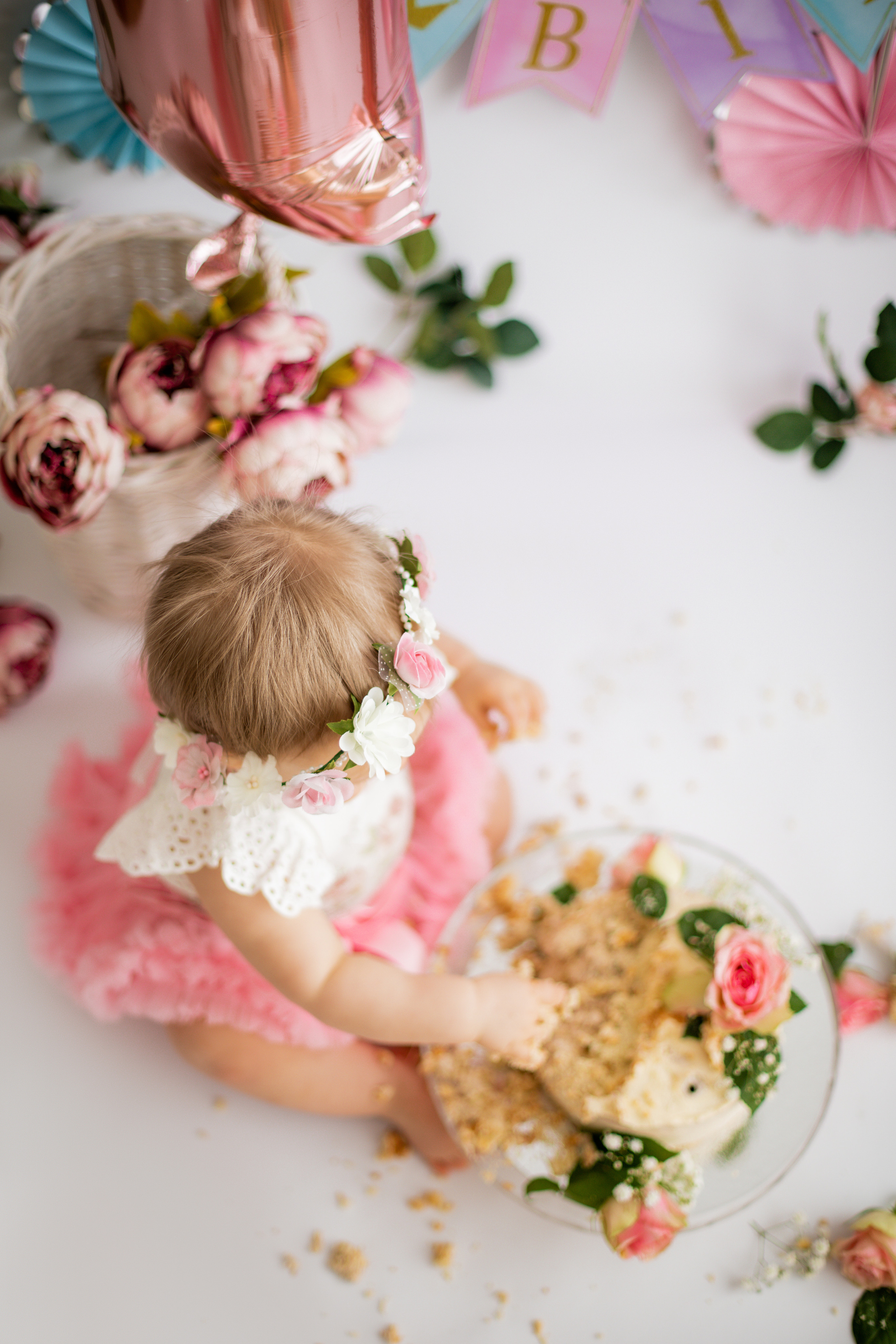CAKE SMASH ja 1 V KUVAUKSET. Valokuvaaja Itä-Uudellamaalla Viktoria photography