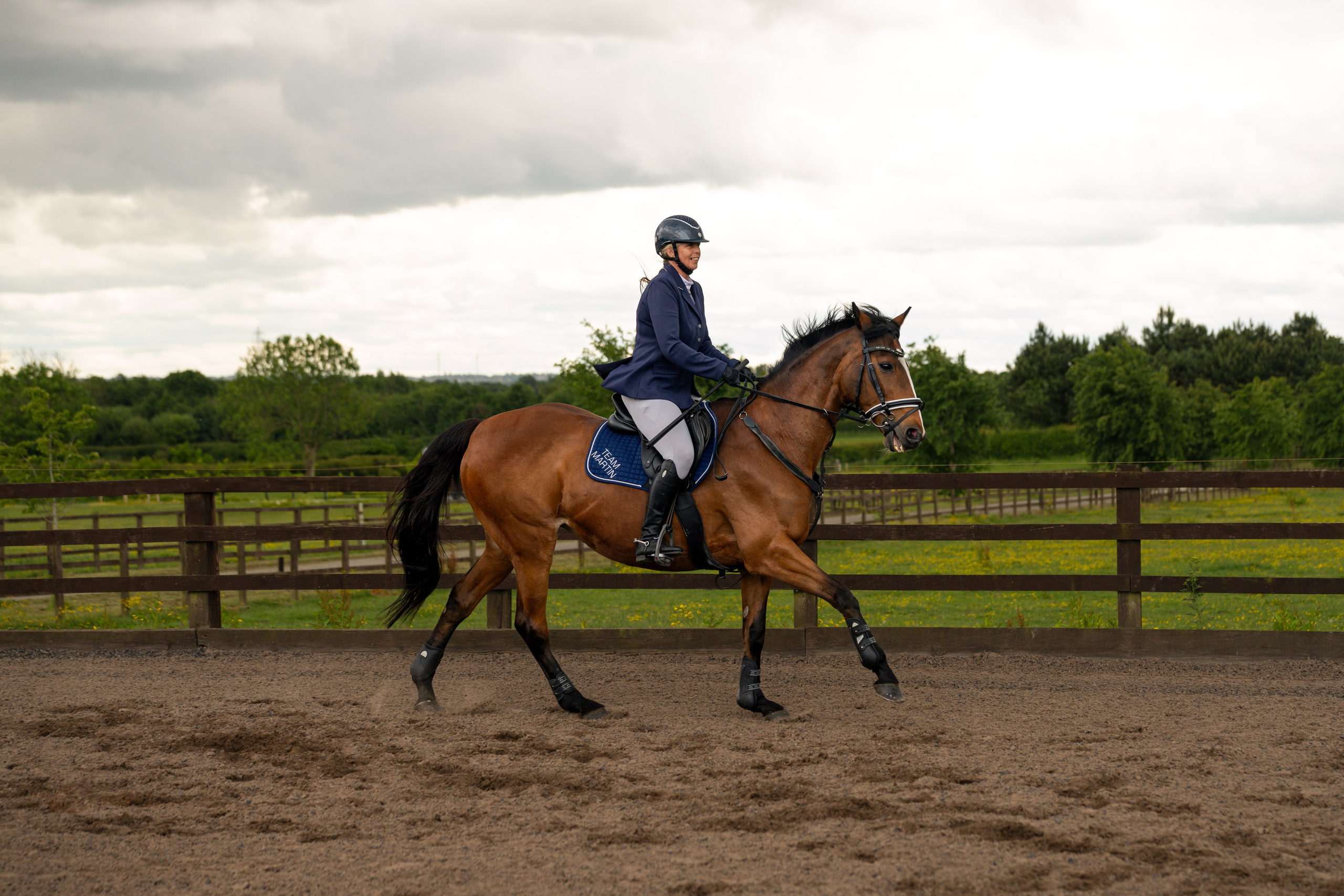 Show Jumping Photography in Leicestershire | Equine Action Shots by El. Leicestershire Equine Photography by El | Authentic Equine Portraits & Events