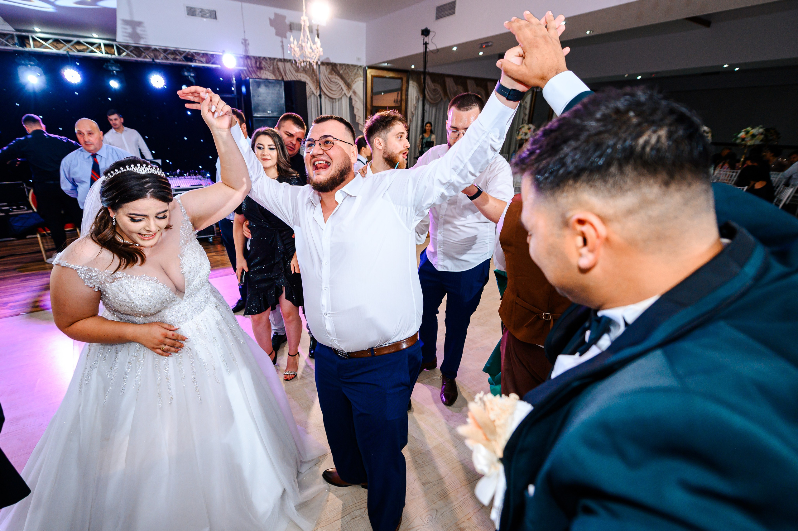 Ramona & Liviu. Mugurel Olteanu Fotograf