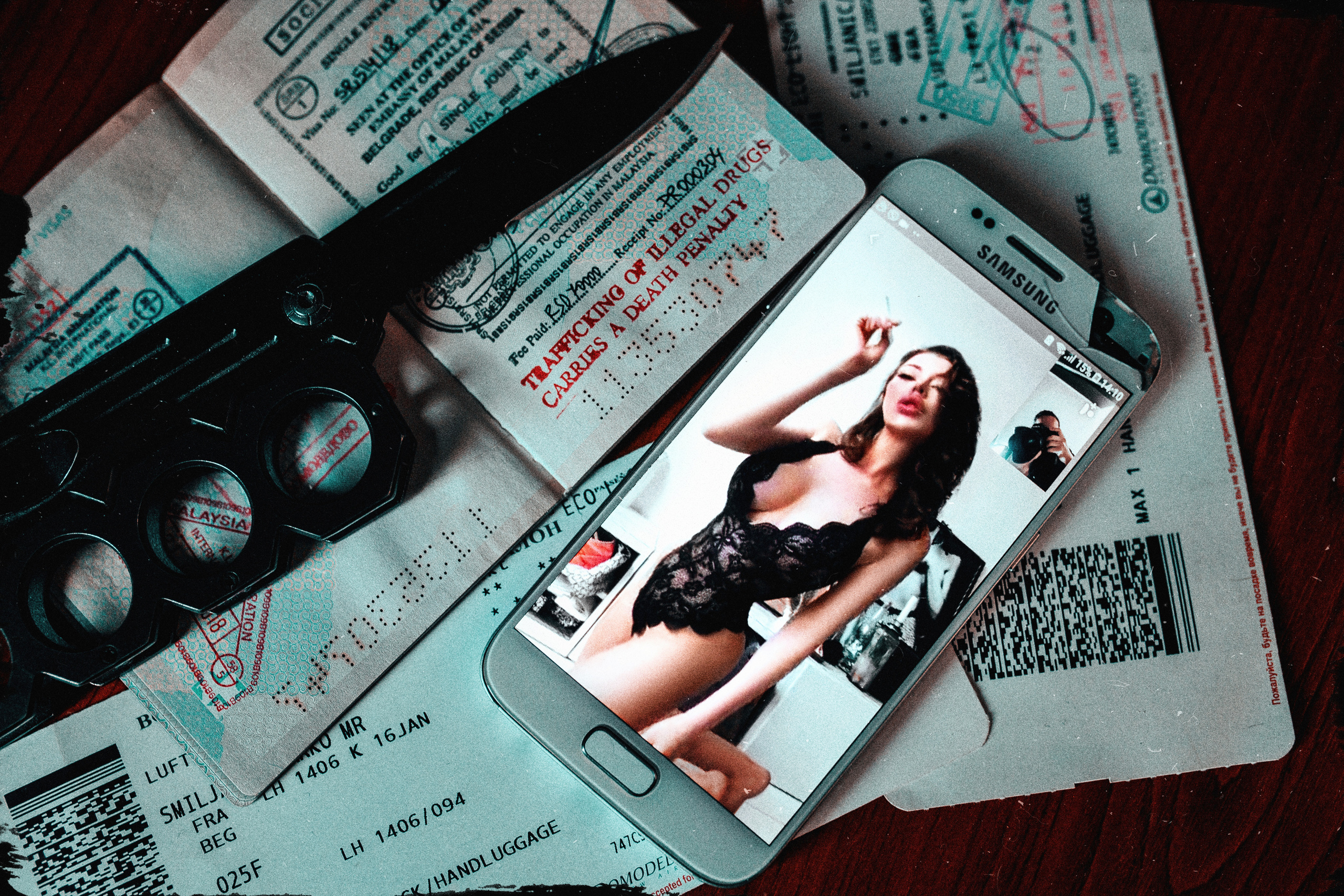 Elena Rosso is a Ukranian model based in Dem. Mark Smilyanic | Portrait and Adventure Photographer from Belgrade