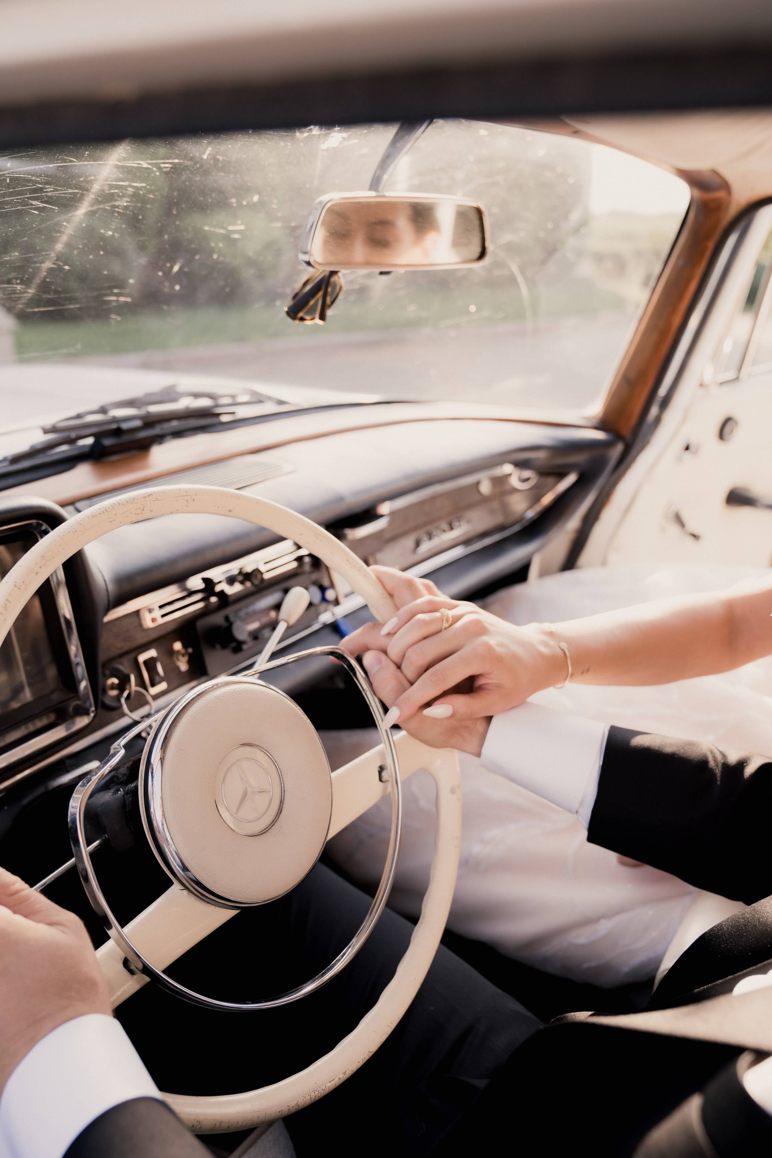 KONSTANTINOS & KONSTANTINA