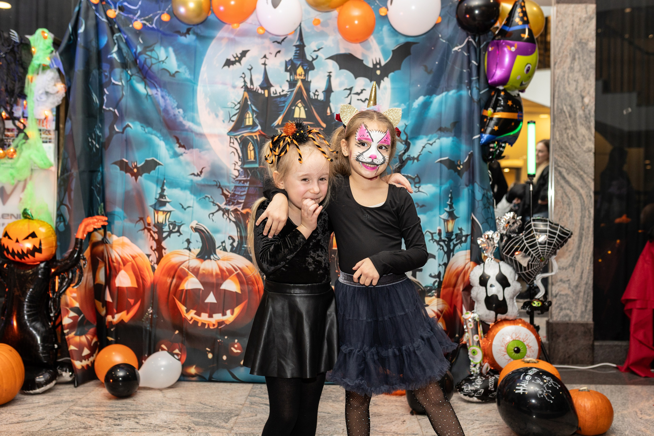 Leo dance studio Helloween 2025. Семейный и детский фотограф в Варшаве Мила Бобровская