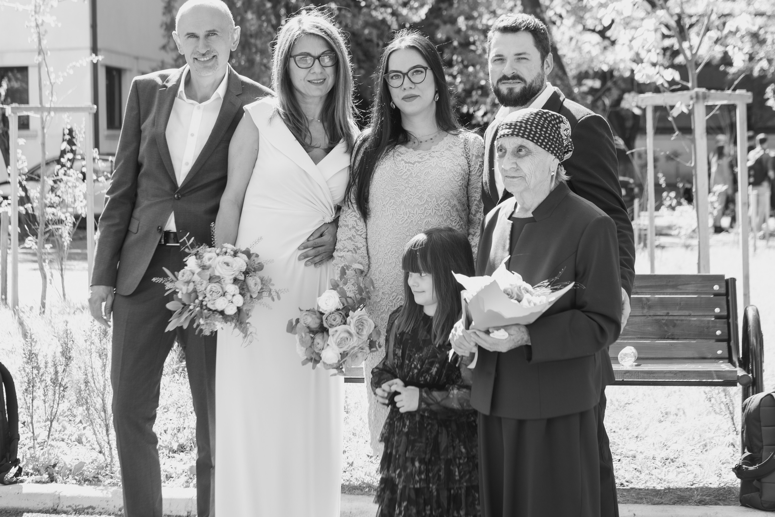 Nunta de tinichea, sedinta foto nunta, Padurea Baneasa, sedinta foto în padure, sedinta foto langa Bucuresti, fotograf nunta Bucuresti, fotograf profesionist în natura, sedinta foto after wedding, sedinta foto în natura, trash the dress in padure, idei pentru ședința foto Trash the dress, locații ședință foto trash the dress în România, sedinta foto dupa nunta, pachet foto “TRASH THE DRESS"
