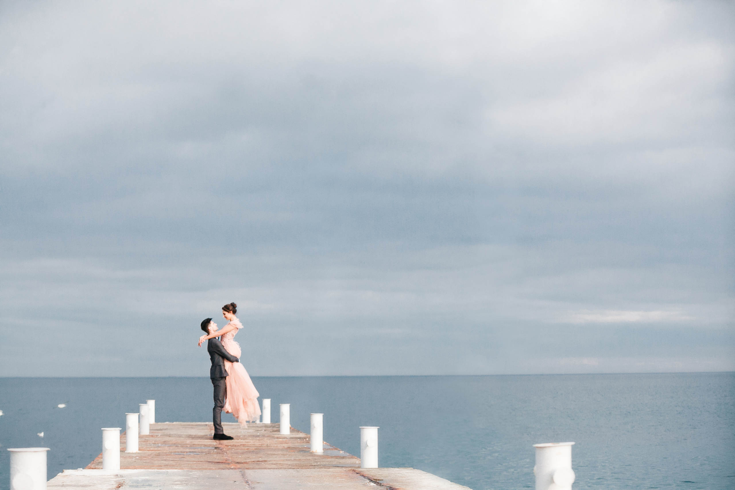 Flower Bath Morning & Sea Wedding Photowalk. Iurkovski PHOTOGRAPHY in Europe. Luxury destination weddings and events