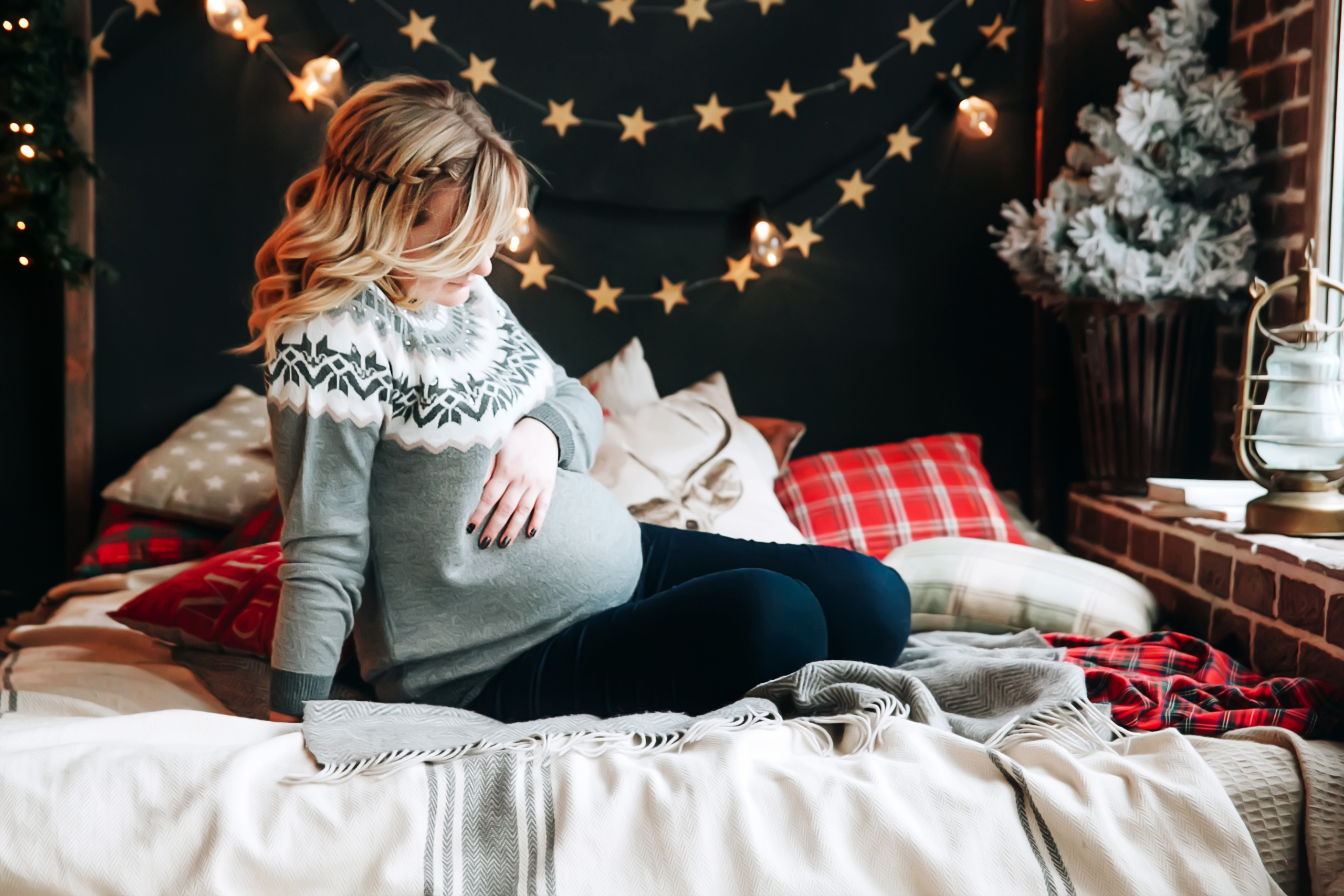 Family and pregnancy. Iurkovski PHOTOGRAPHY in Europe. Luxury destination weddings and events