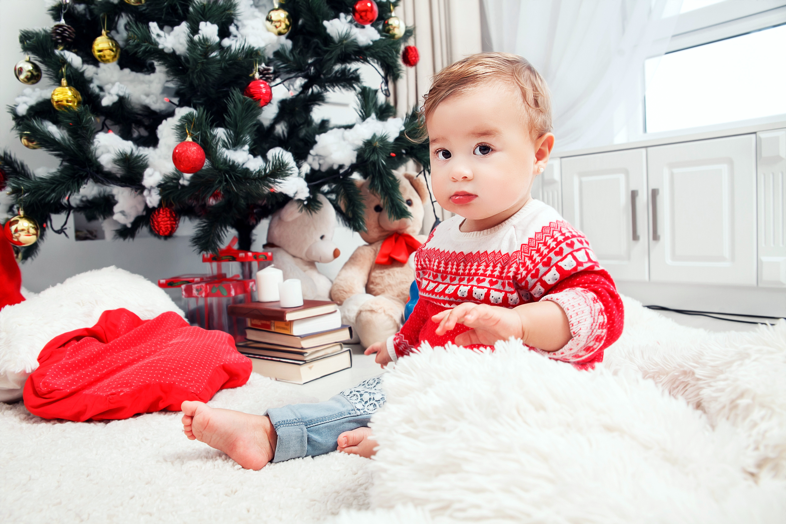 Newborn and Kids. Iurkovski PHOTOGRAPHY in Europe. Luxury destination weddings and events