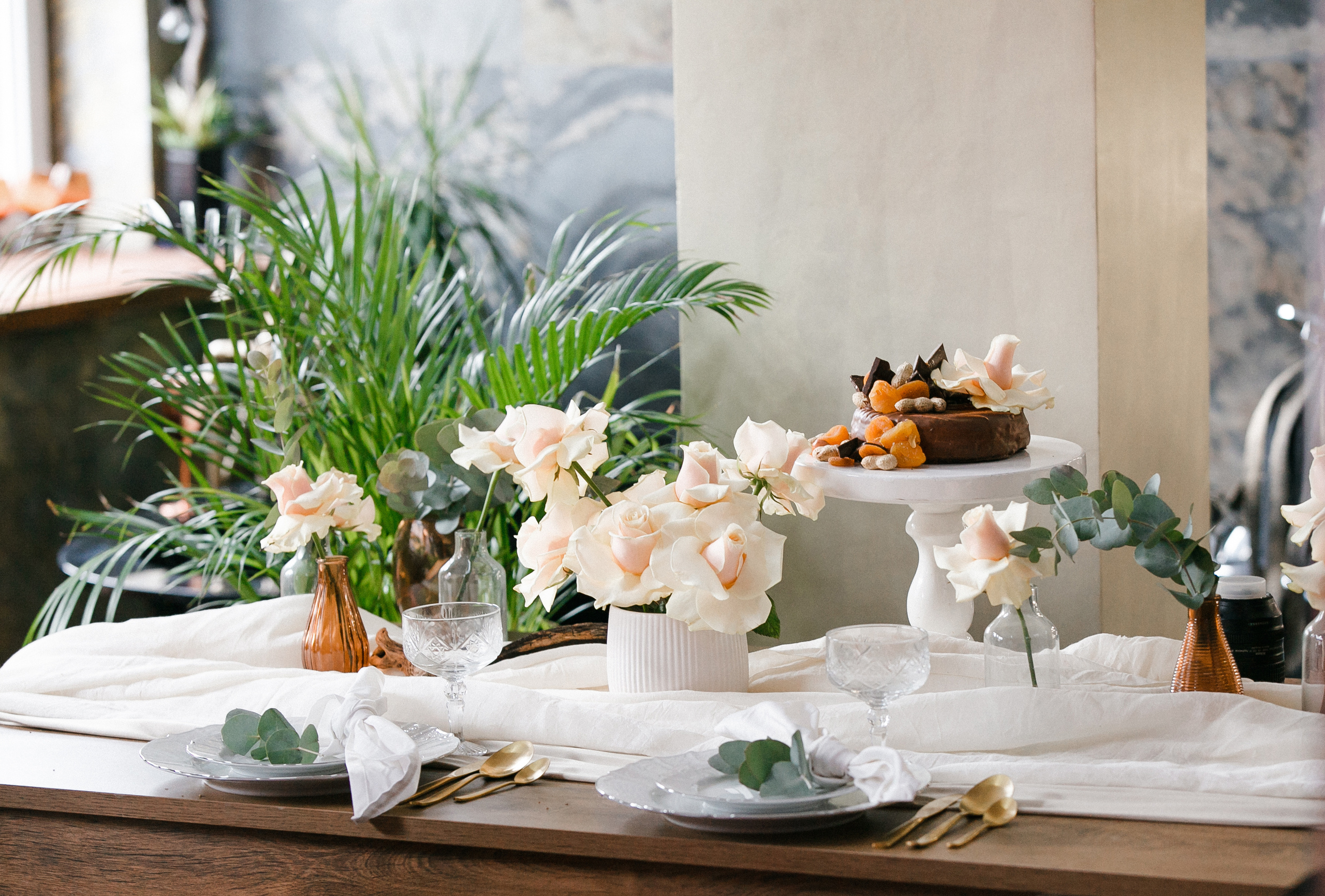 Flower Bath Morning & Sea Wedding Photowalk. Iurkovski PHOTOGRAPHY in Europe. Luxury destination weddings and events