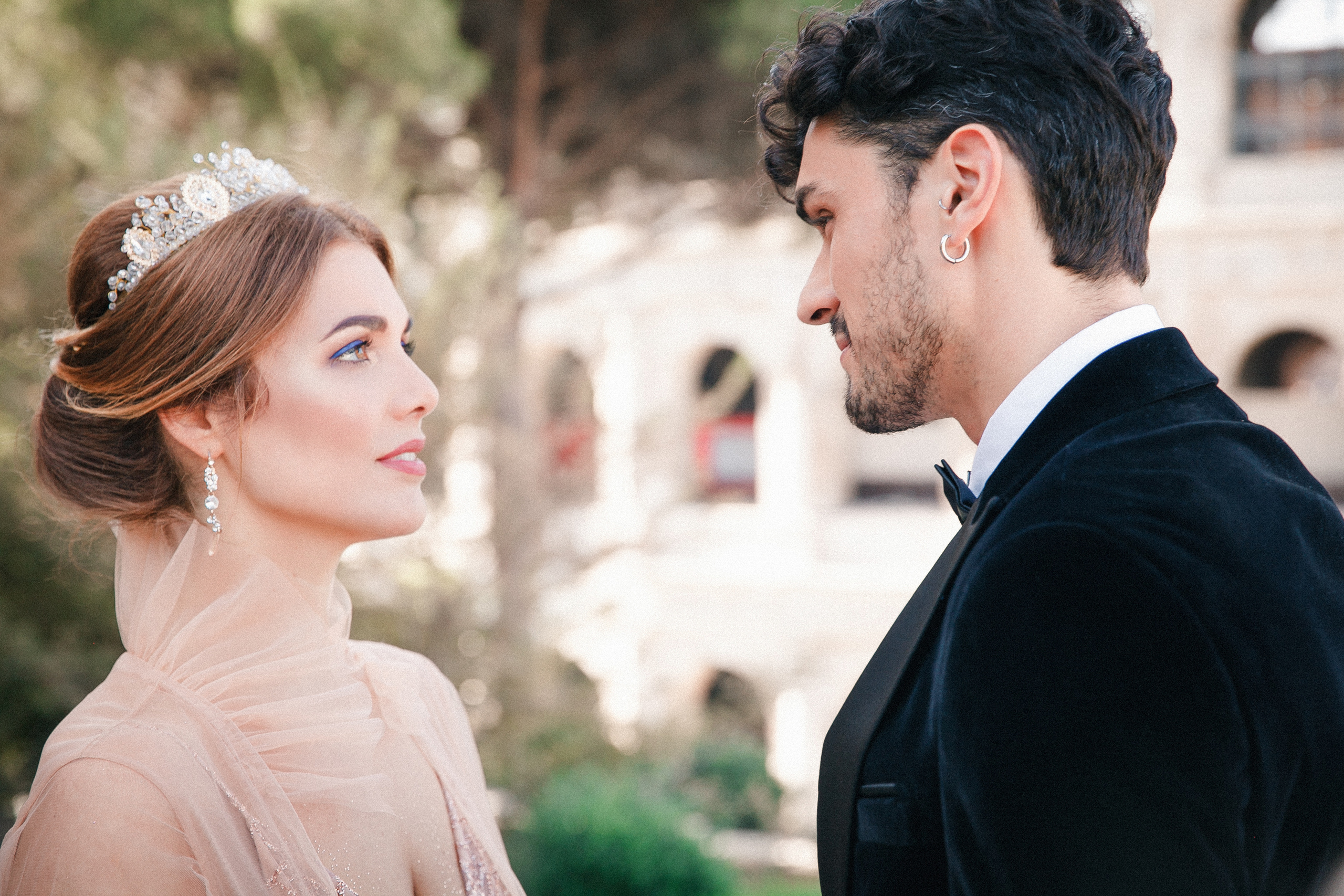 Rome Piazza Venezia & Coliseum Love Story. Iurkovski PHOTOGRAPHY in Europe. Luxury destination weddings and events