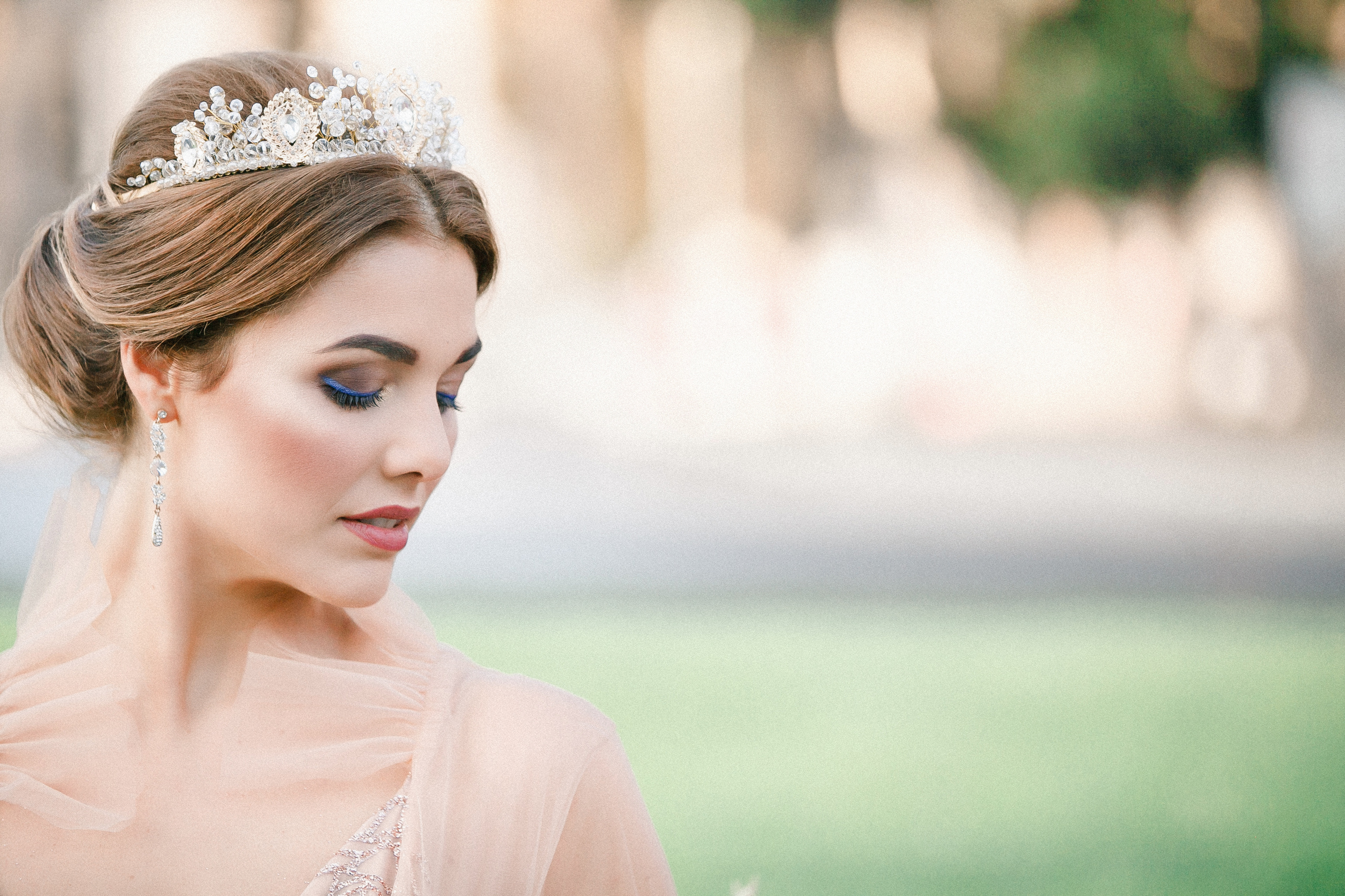 Rome Piazza Venezia & Coliseum Love Story. Iurkovski PHOTOGRAPHY in Europe. Luxury destination weddings and events