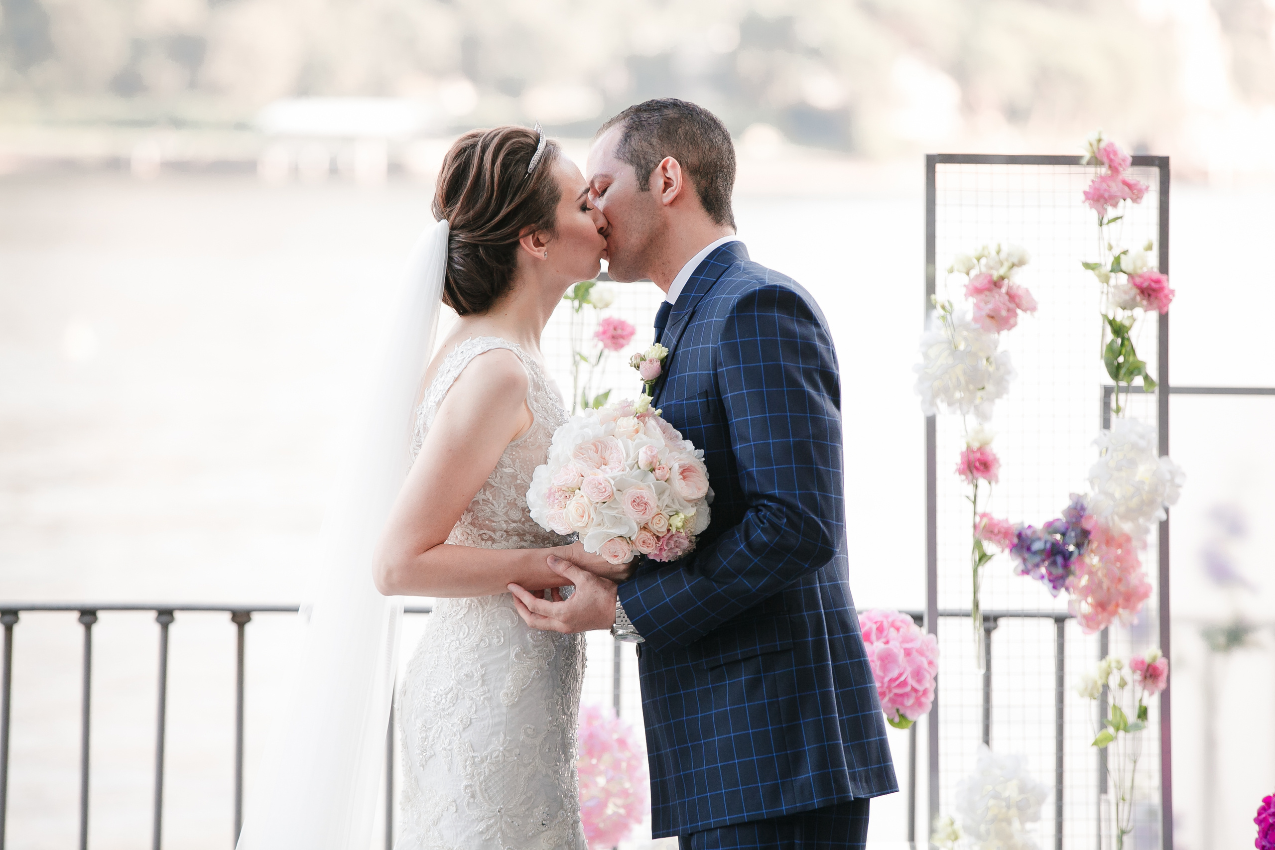 Wedding Italy Como lake. Iurkovski PHOTOGRAPHY in Europe. Luxury destination weddings and events