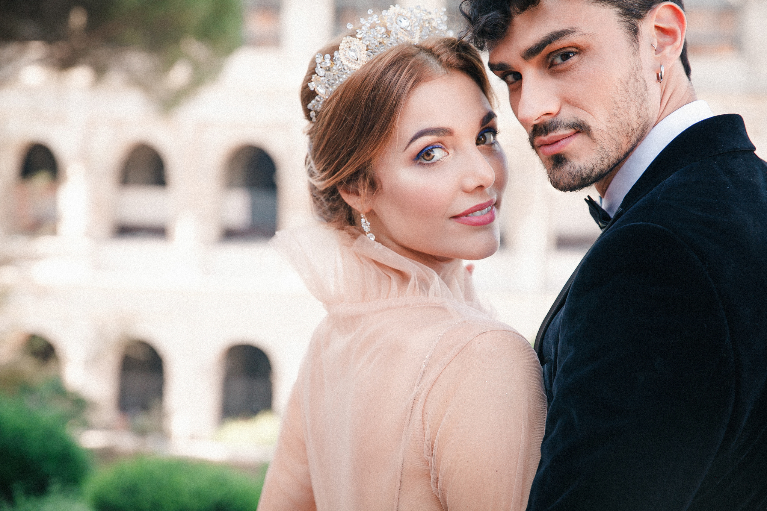 Rome Piazza Venezia & Coliseum Love Story. Iurkovski PHOTOGRAPHY in Europe. Luxury destination weddings and events