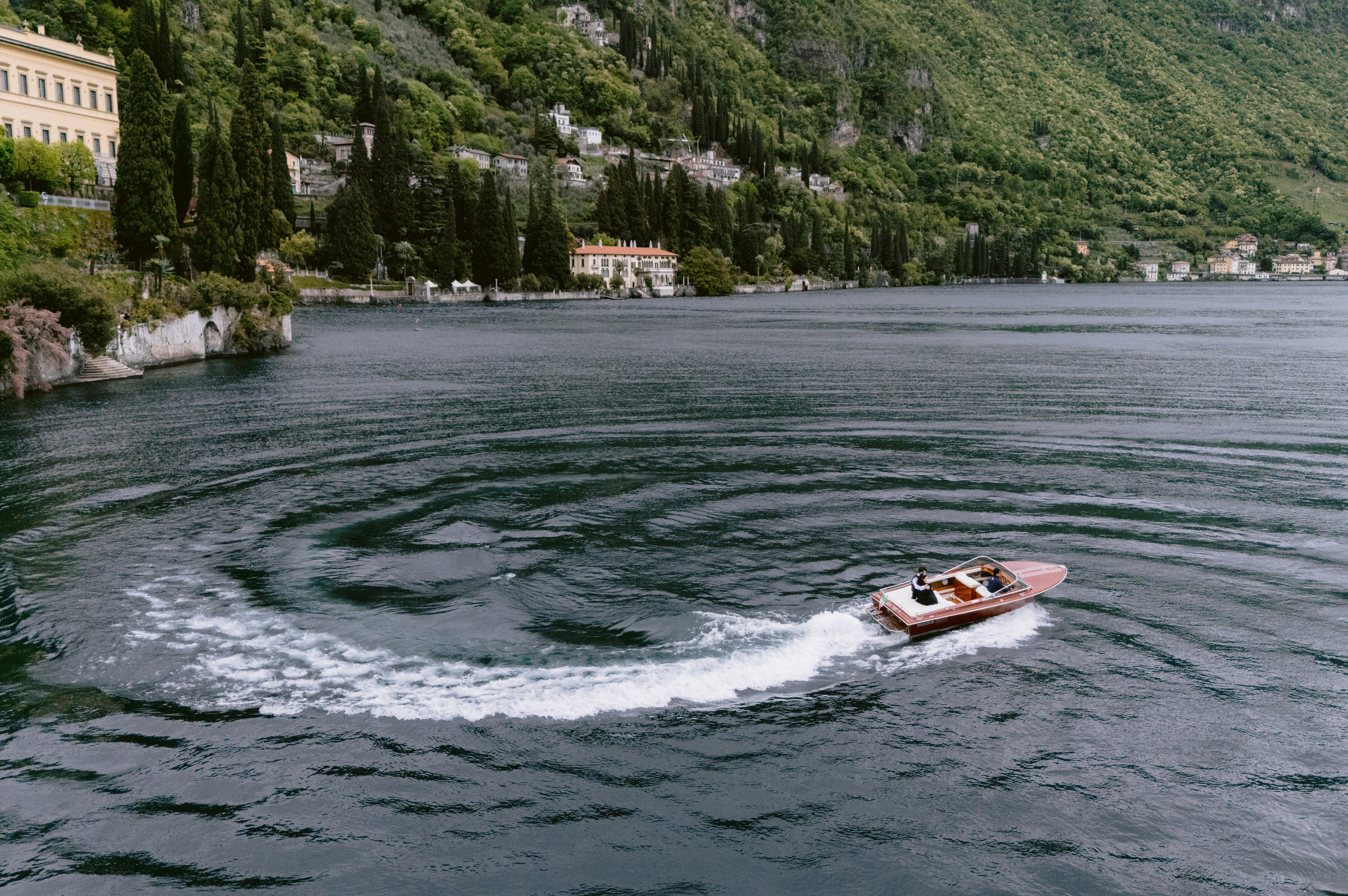 Villa Cipressi. Lake Como Photographer — Proposal | Wedding | Elopement