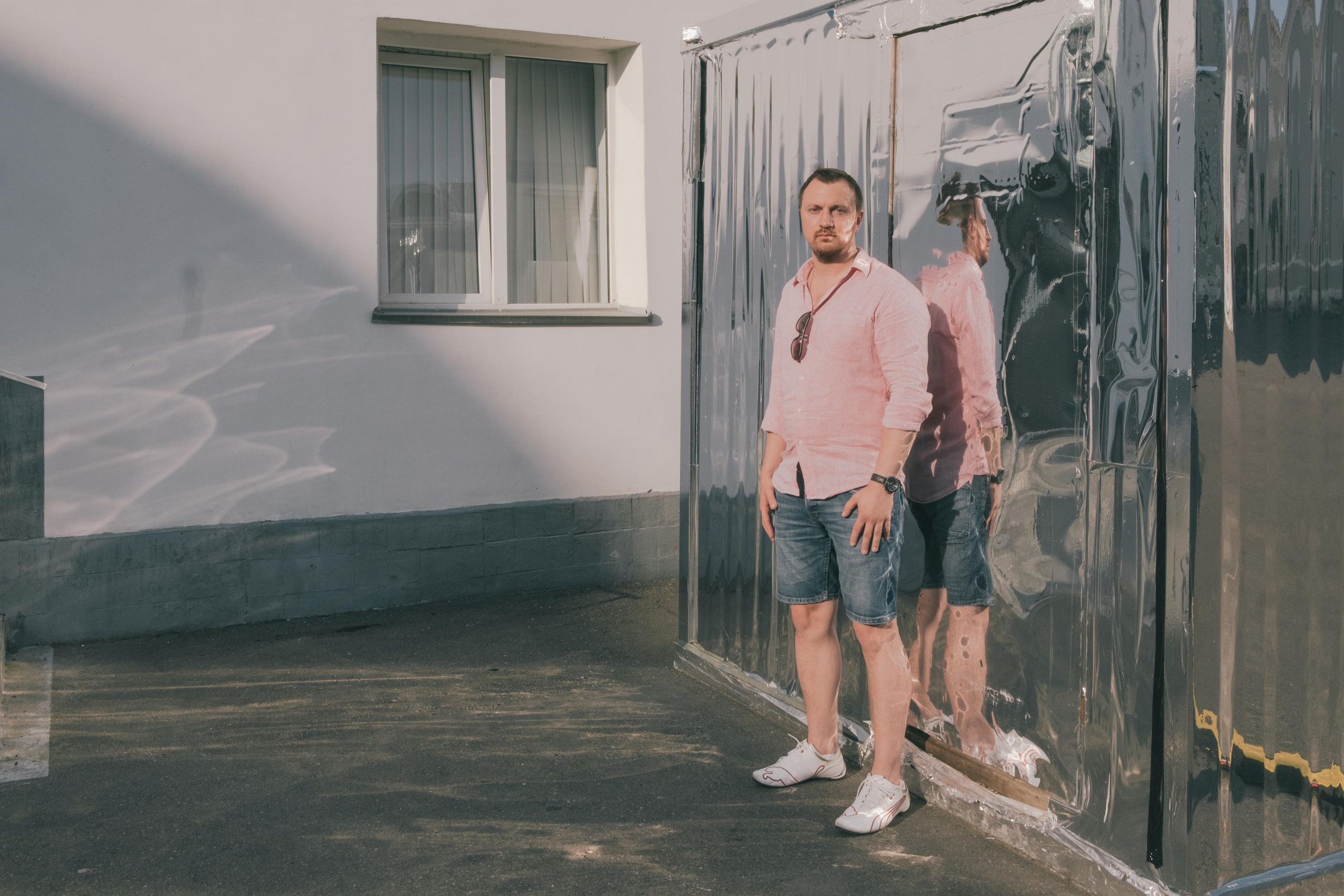 Friend for an hour. Photographer Anastasiya Dubrovina