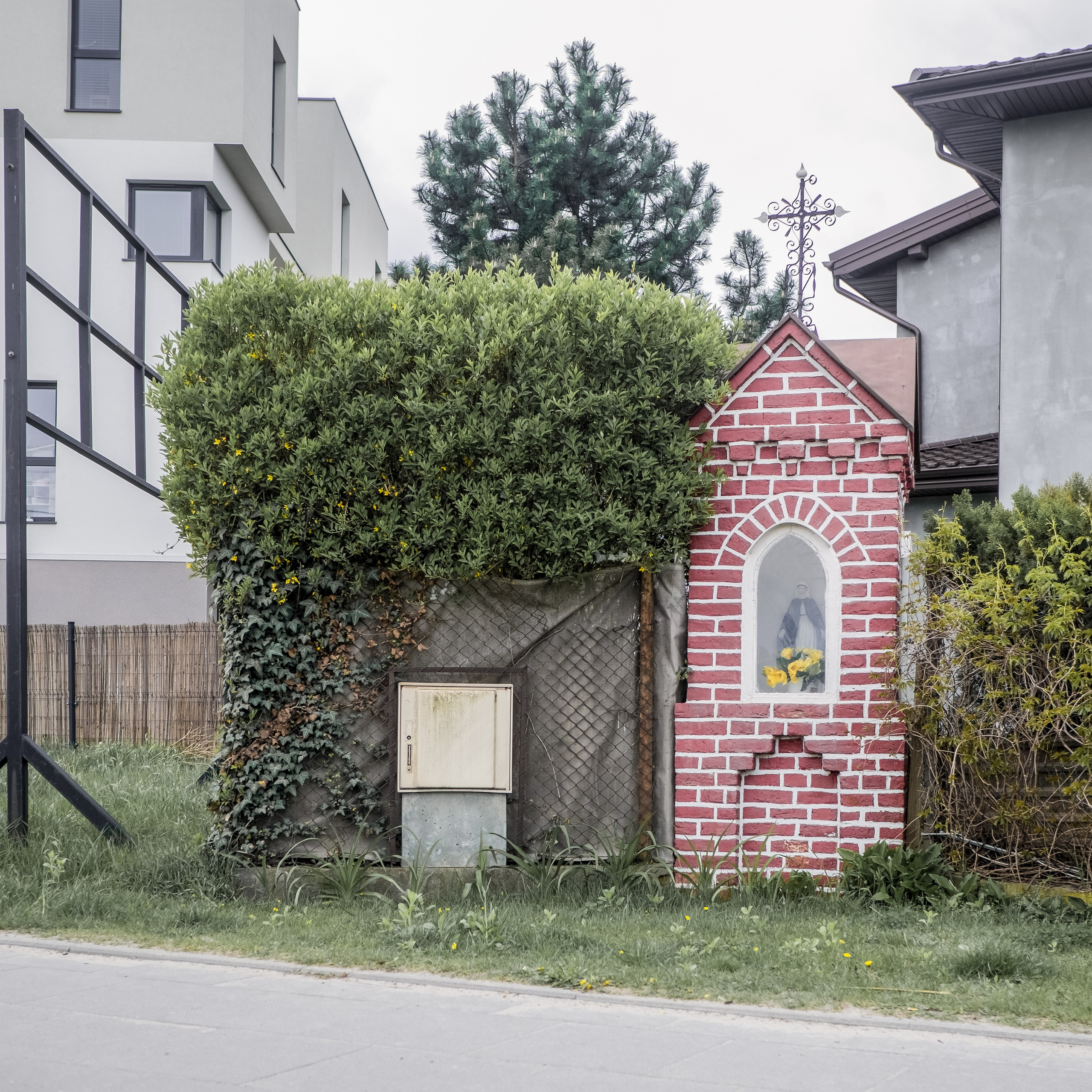 Kapliczki Warszawskie. Photographer Anastasiya Dubrovina