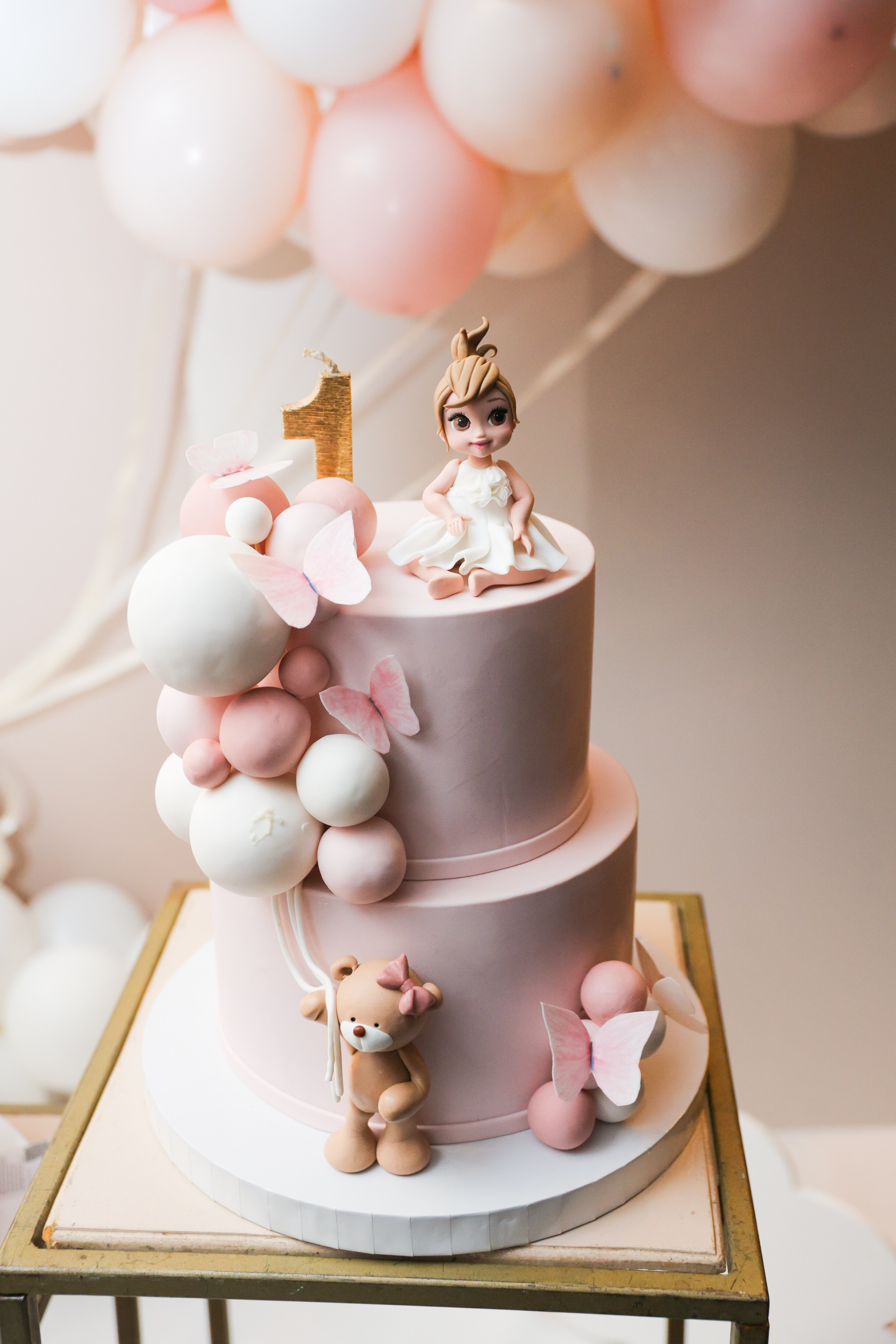 Emili. Vlada toskic wedding and event photographer