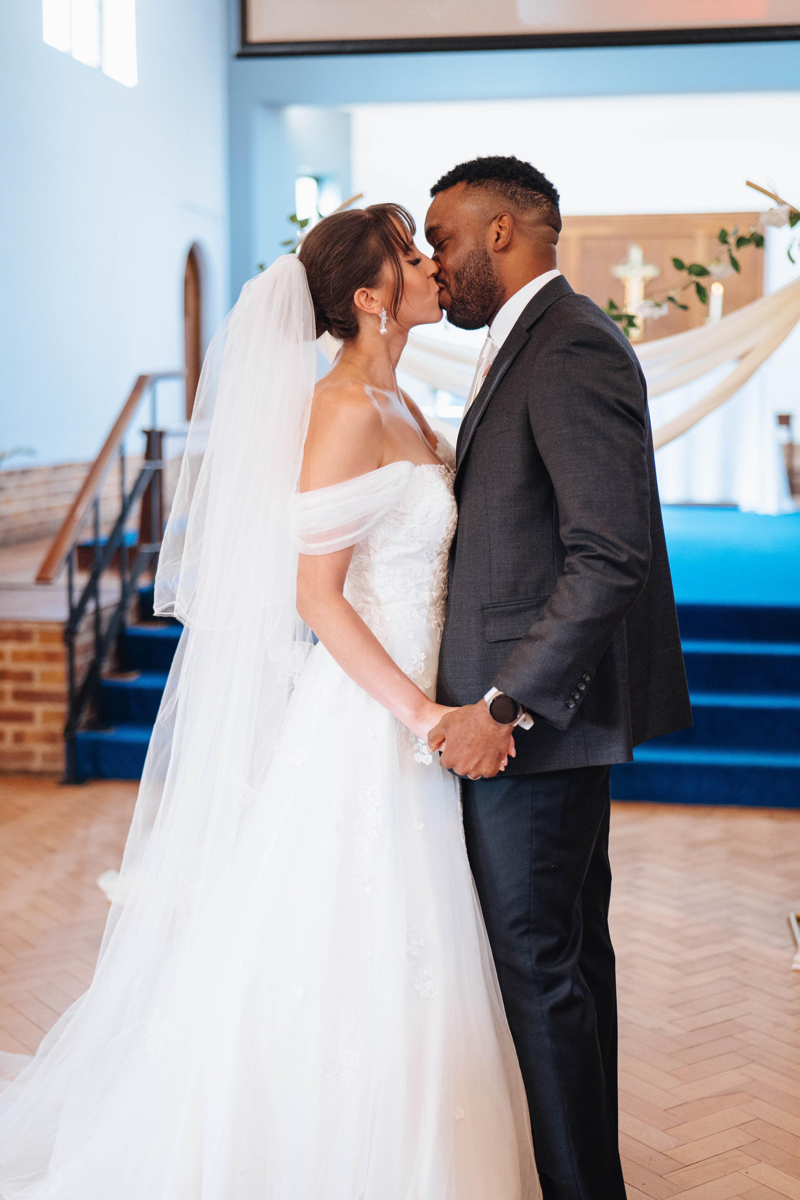 Wedding photosession in east London. Wedding and family photographer in London