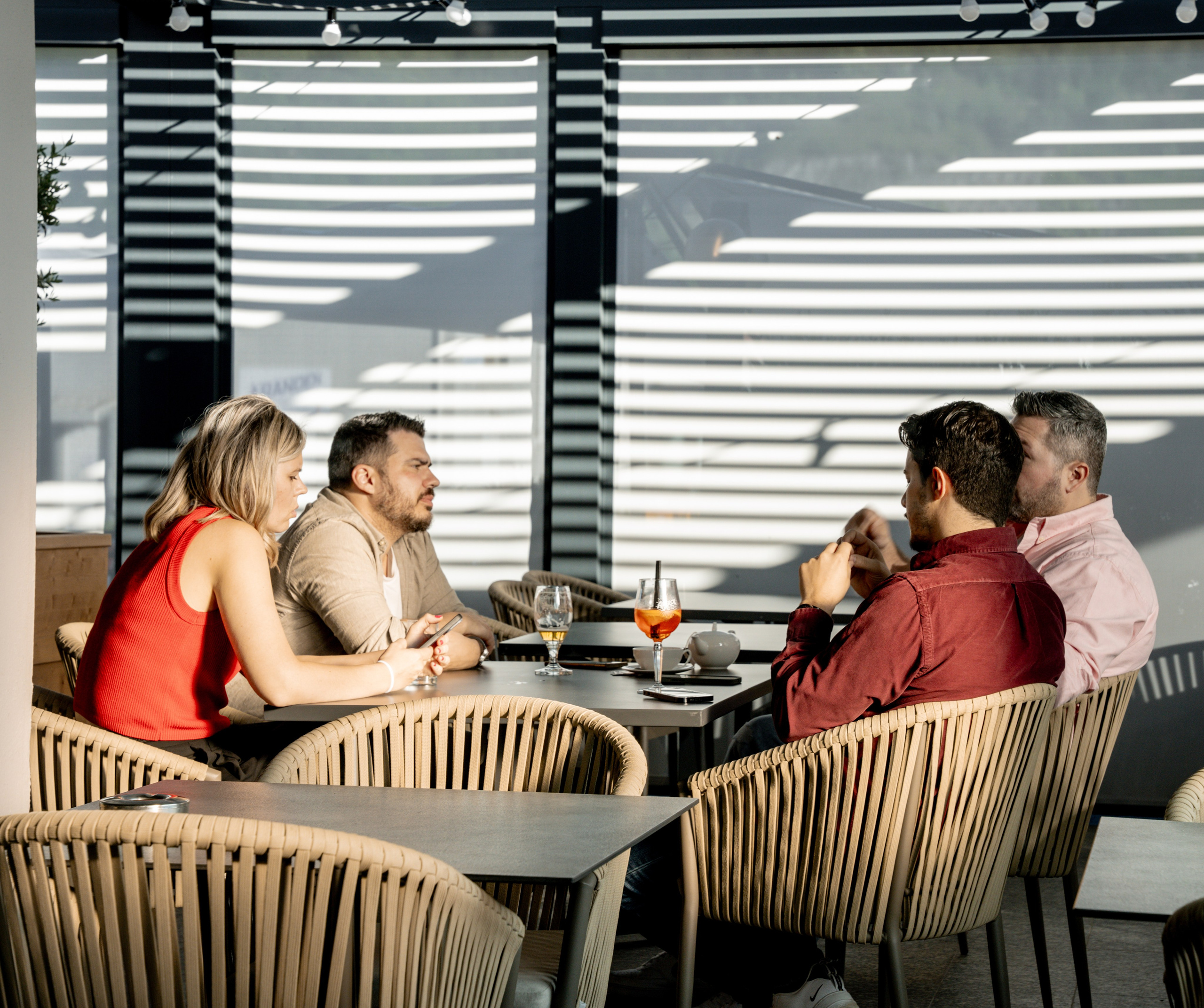 Création de contenu pour restaurants à Sion. Photographe Suisse Tatiana Lyzhina
