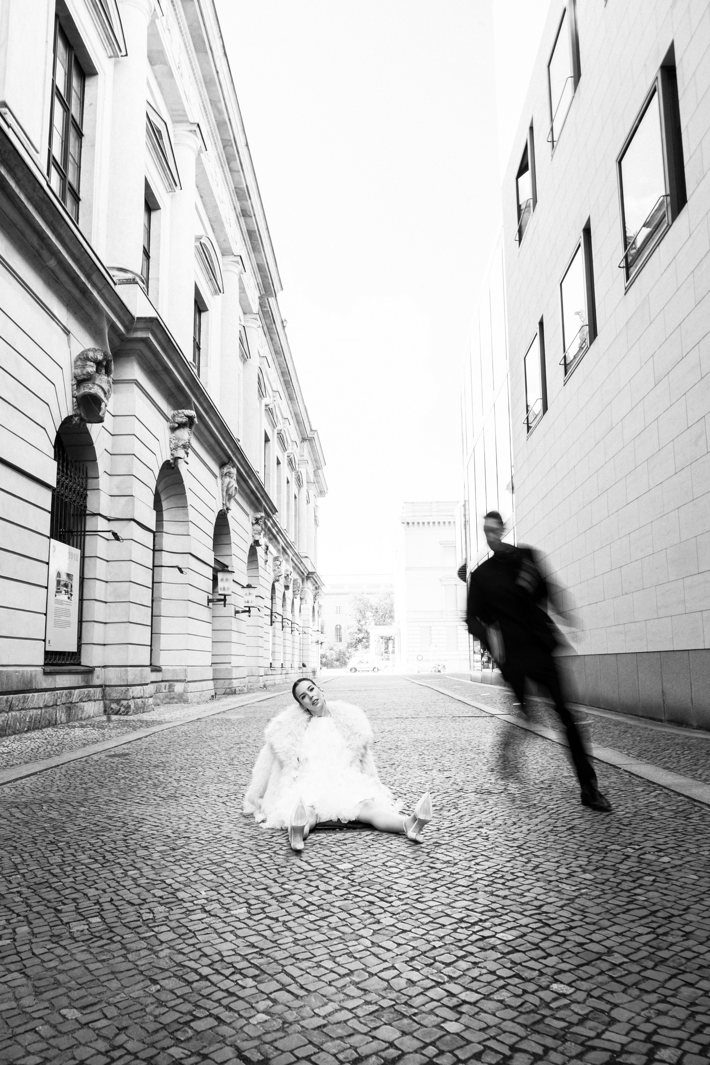 Zeitlose Eleganz: Ihre Hochzeit in Schwarz-Weiß. Hochzeitfotograf in Bielefeld