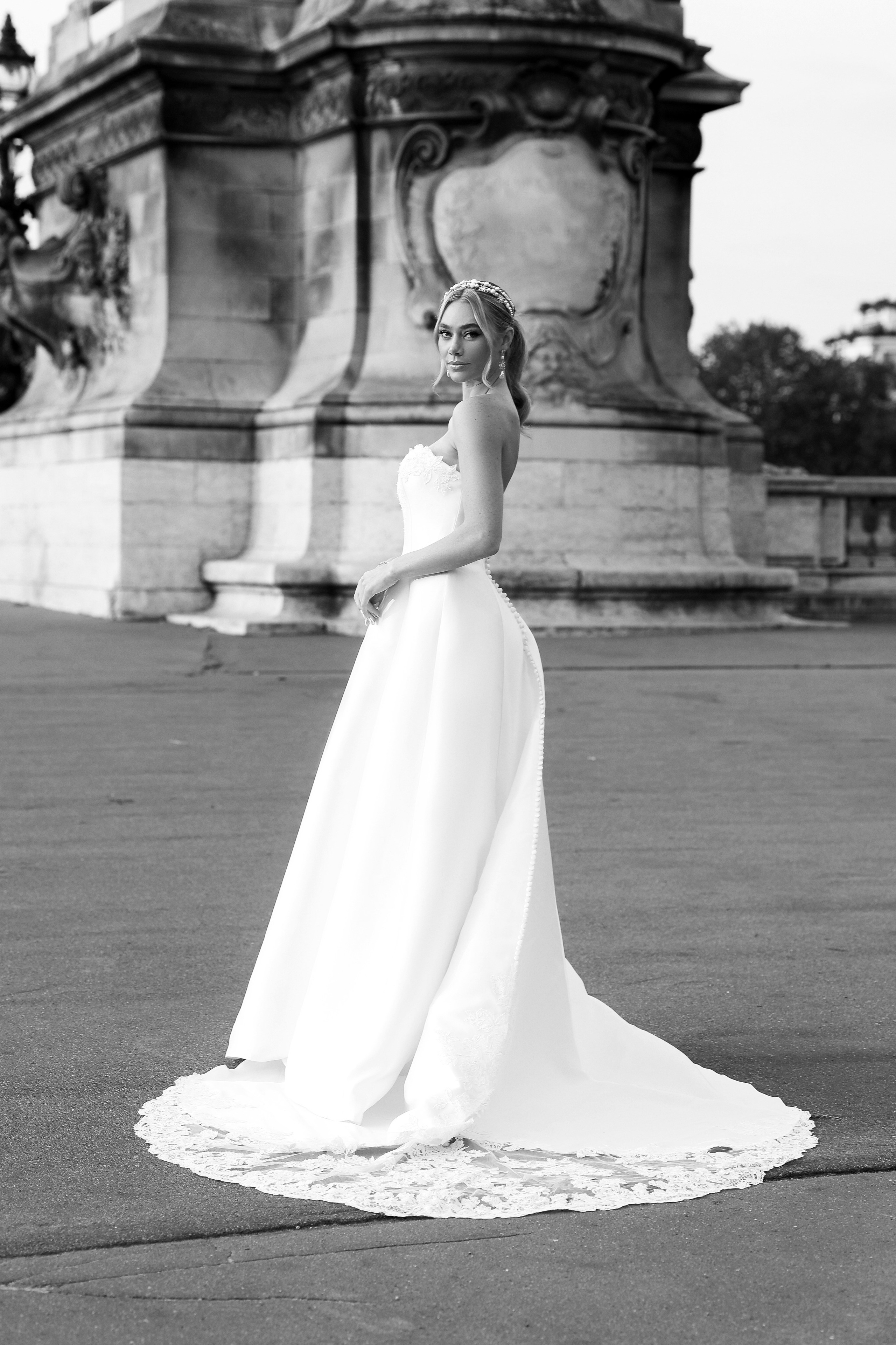 Elopement photo shoot in Paris 