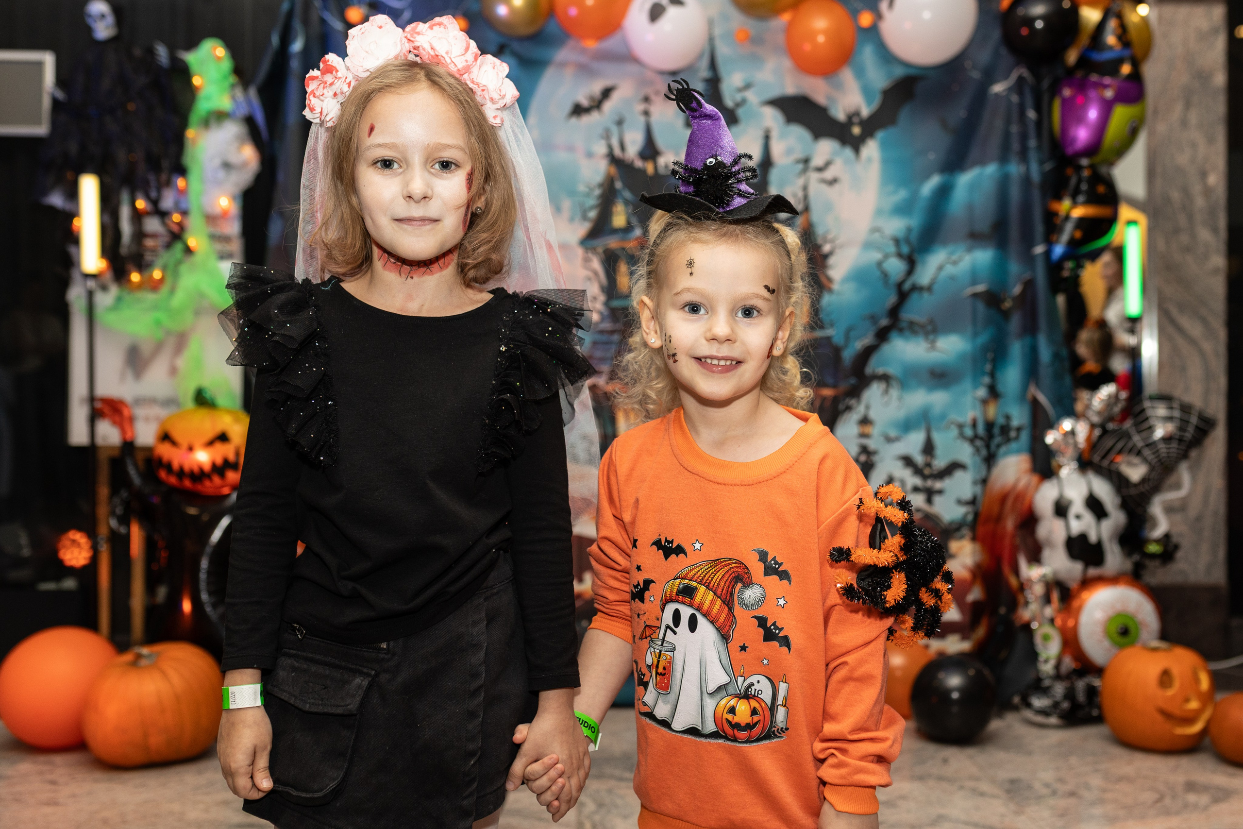 Leo dance studio Helloween 2025. Семейный и детский фотограф в Варшаве Мила Бобровская