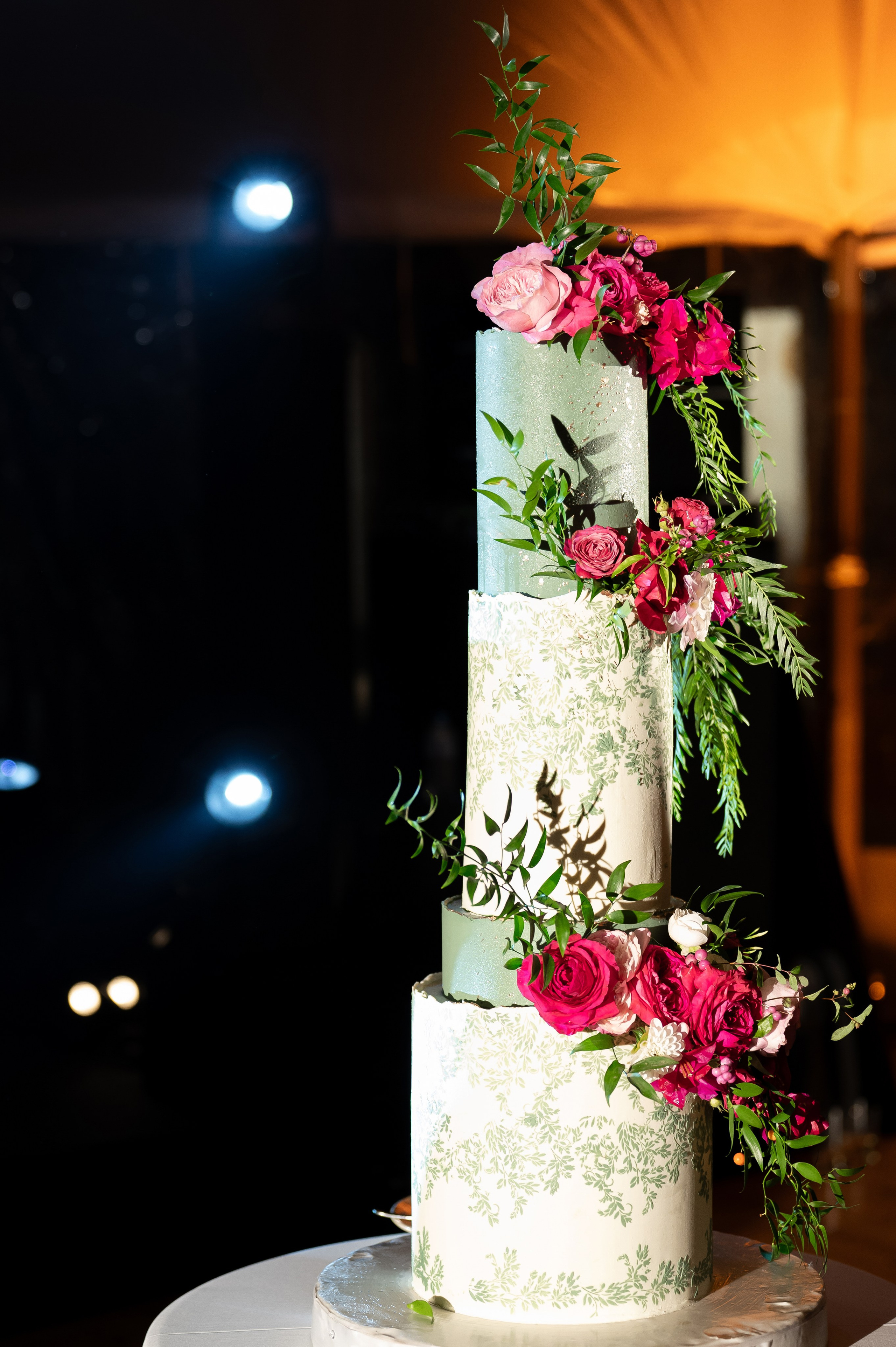 Nico & Mira. Wedding photographer in Spain