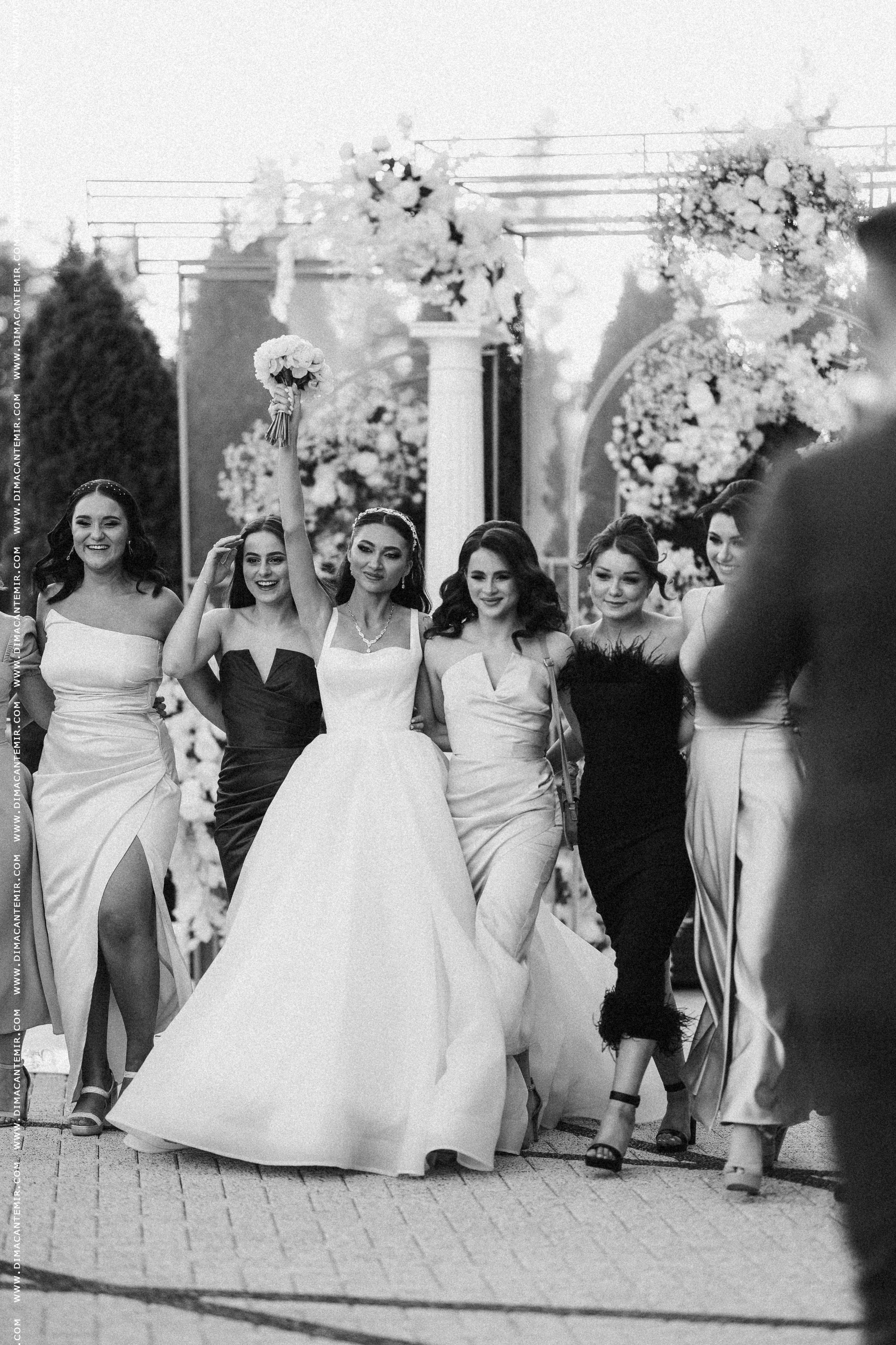 MIHAIL + SABINA | Grand Élysée. Fotograf de nuntă în Chisinau, Moldova. Poze și Video Comerciale