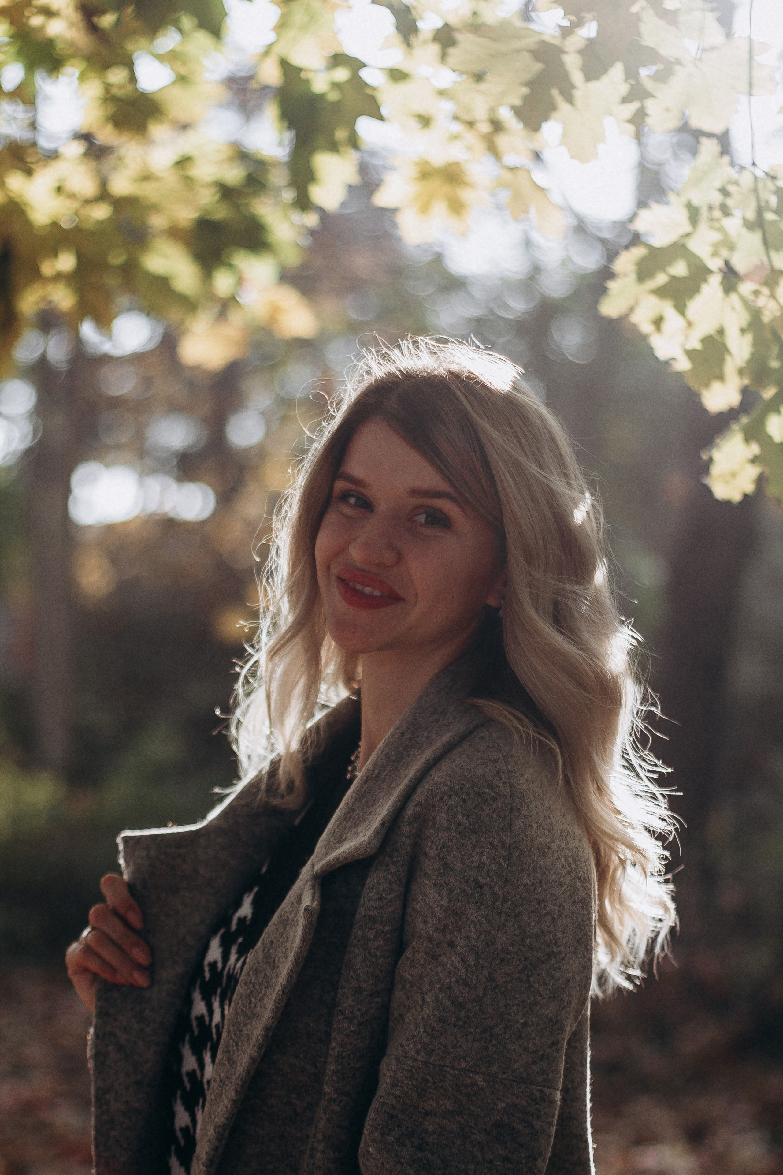An autumn walk in the park. Iryna Zhyvora | Photographer | Stockholm