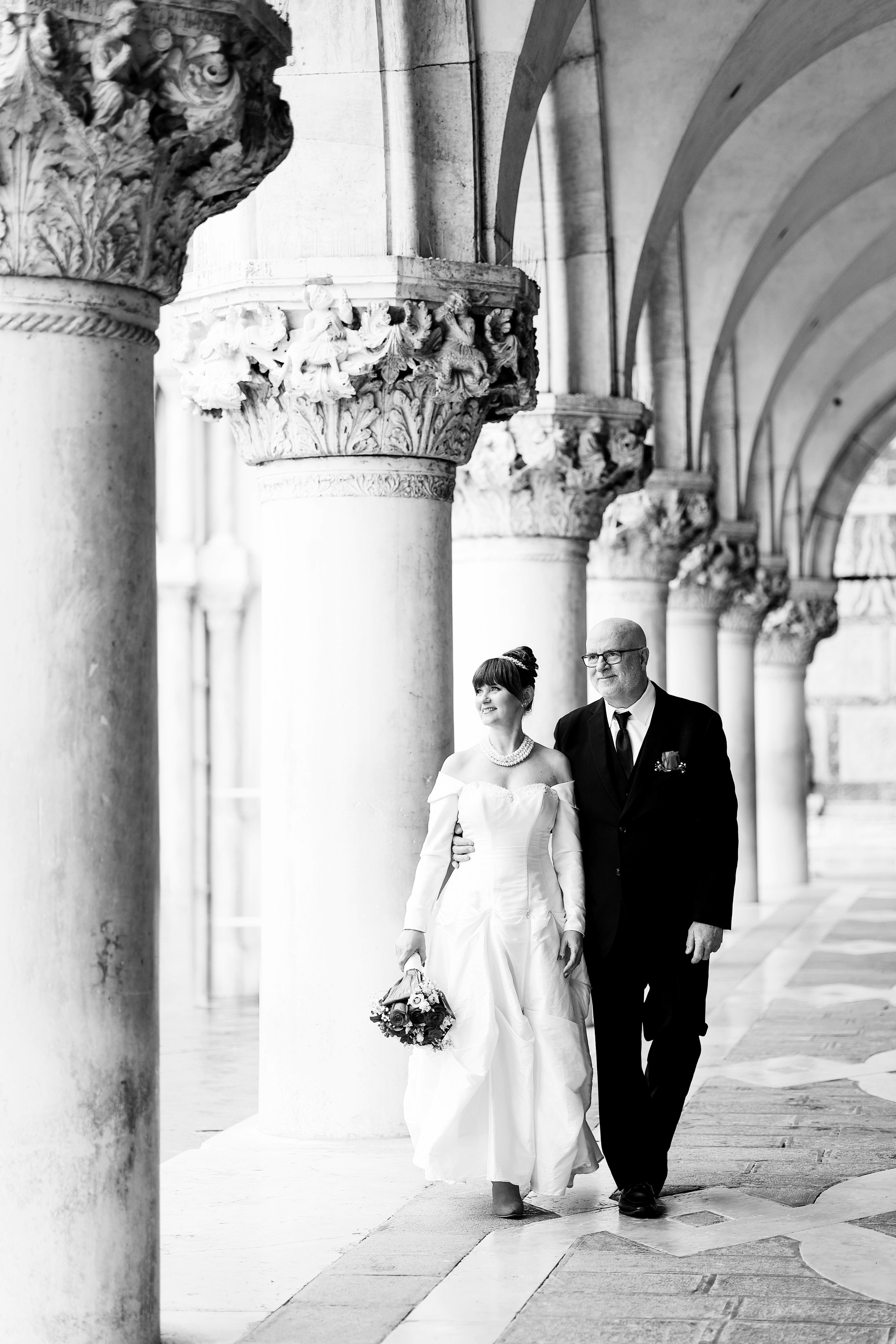 American Elopement in Venice. Photographer in Venice, Viktoria Antonova