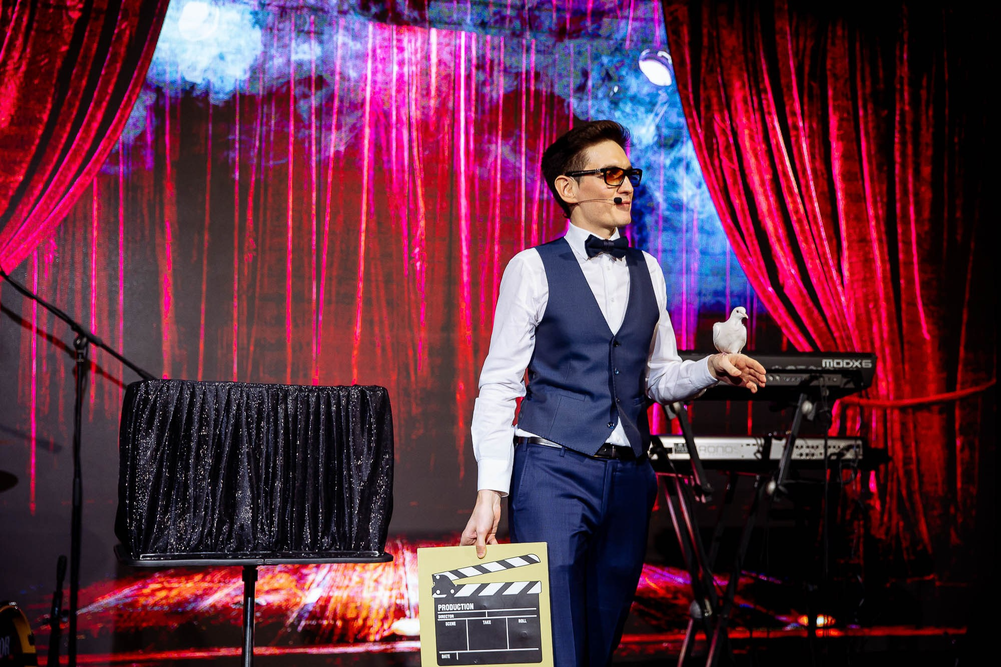 Carcade. Tanya Bogdan | Cornwall | Devon | UK Wedding Photographer