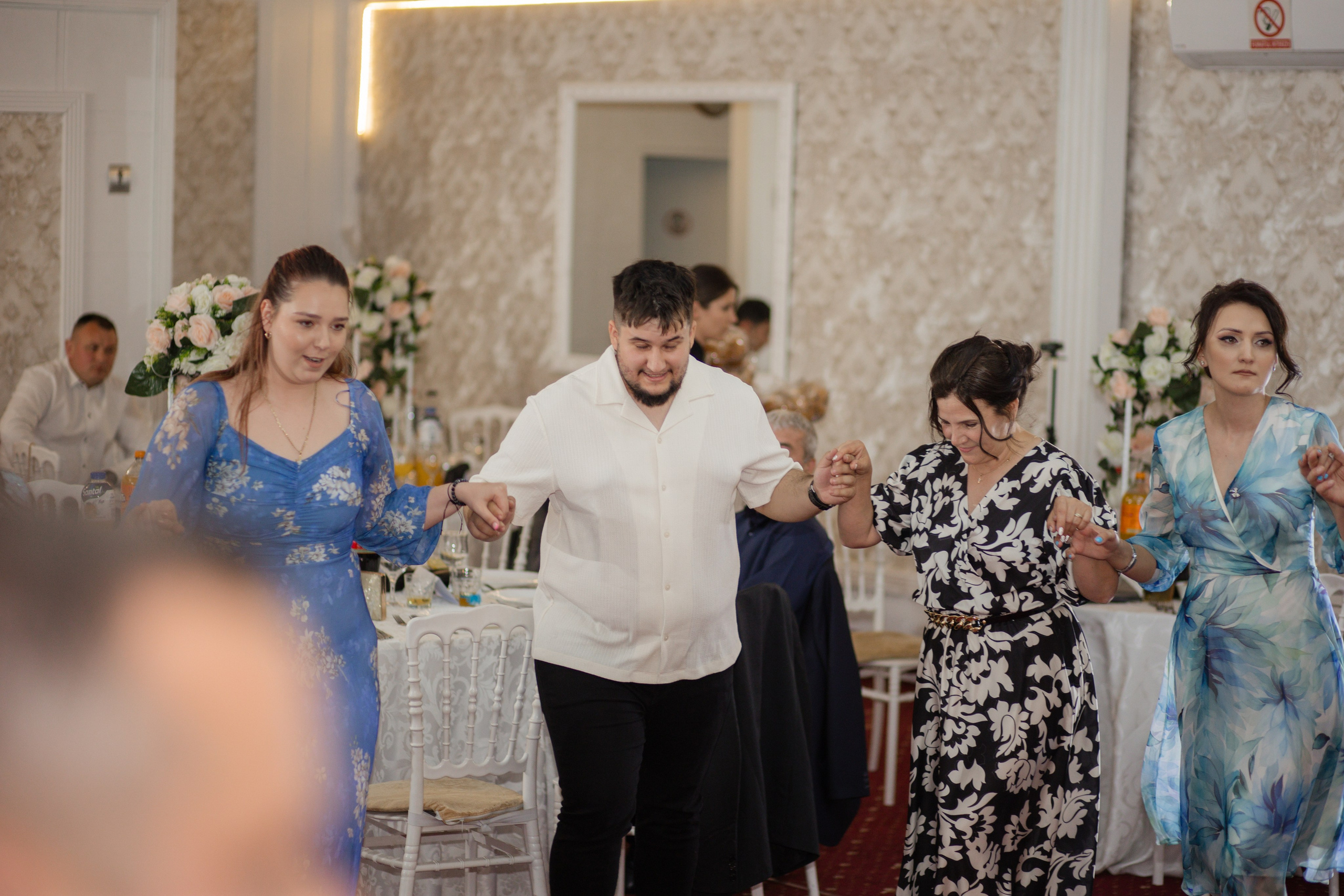 Alexandru-Ioan. Fotograf si videograf — evenimente si studio