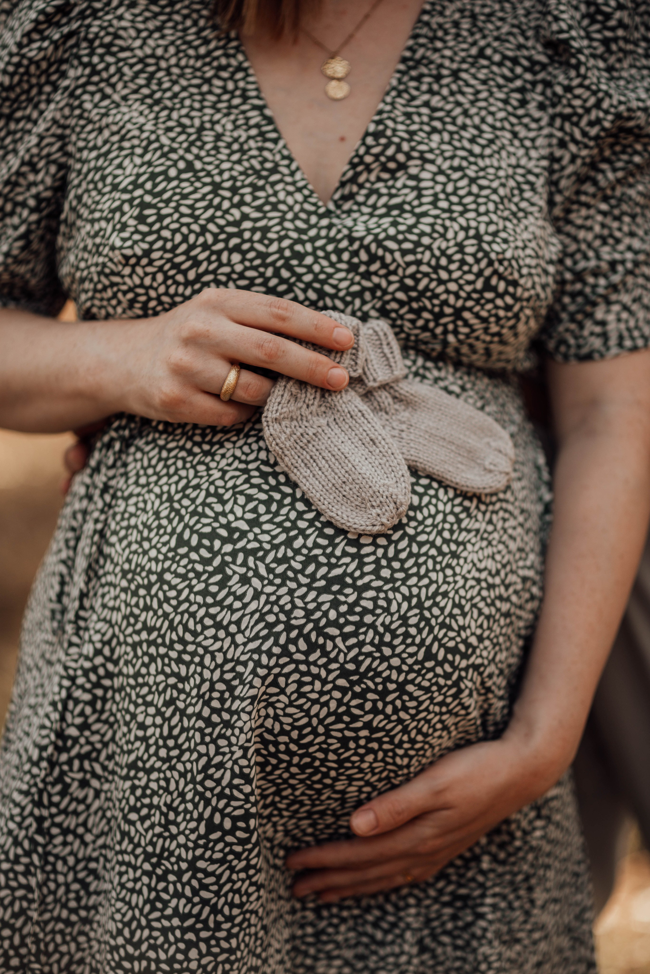 Babybauch. Photographer in Nuremberg Irina Mehnert from Ansbach