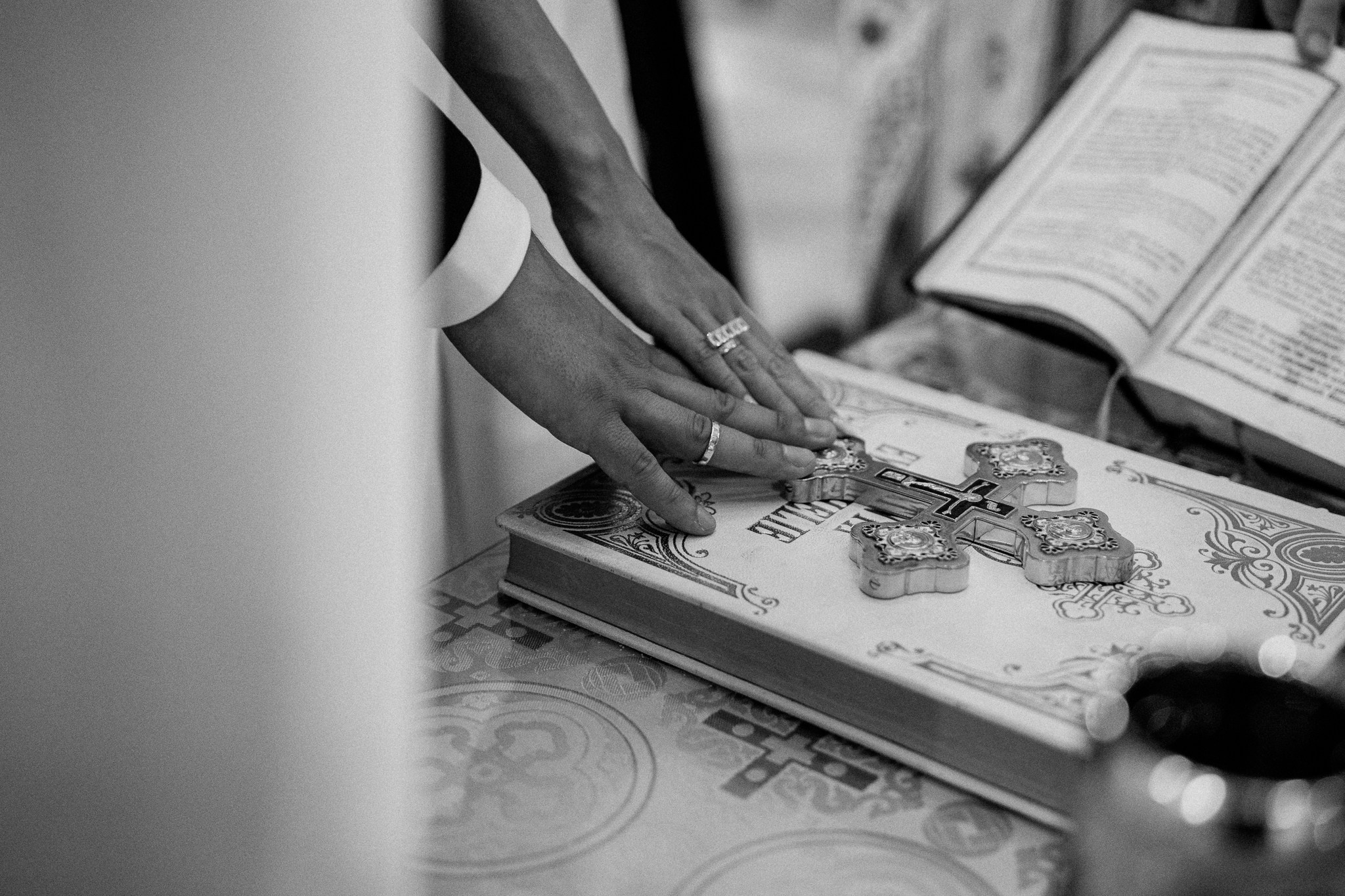 Fotografii de nuntă la Muzeul de artă Cluj-Napoca. Horatiu Fat: Fotograf si Videograf Profesionist Nunta Cluj-Napoca