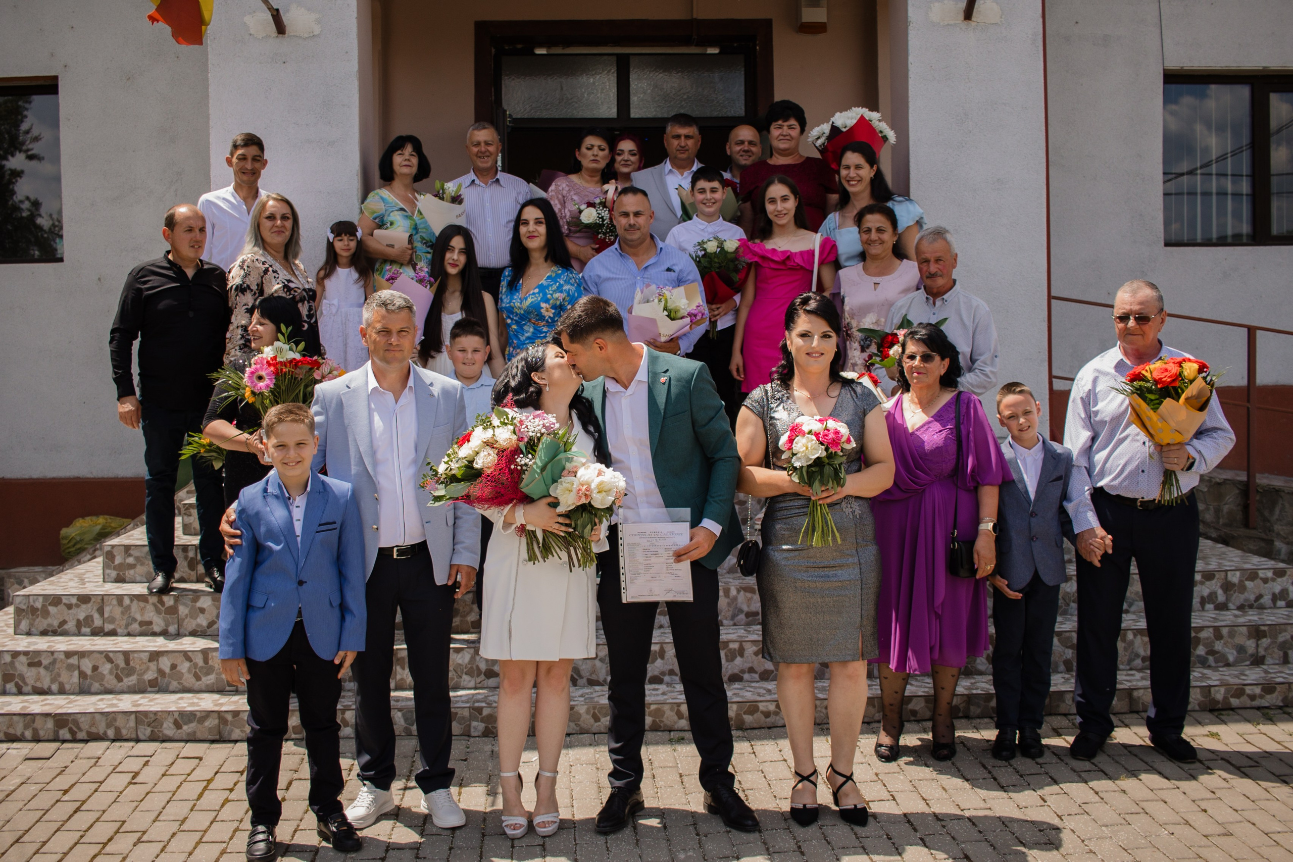 Nadia & George. Fotograf si videograf — evenimente si studio