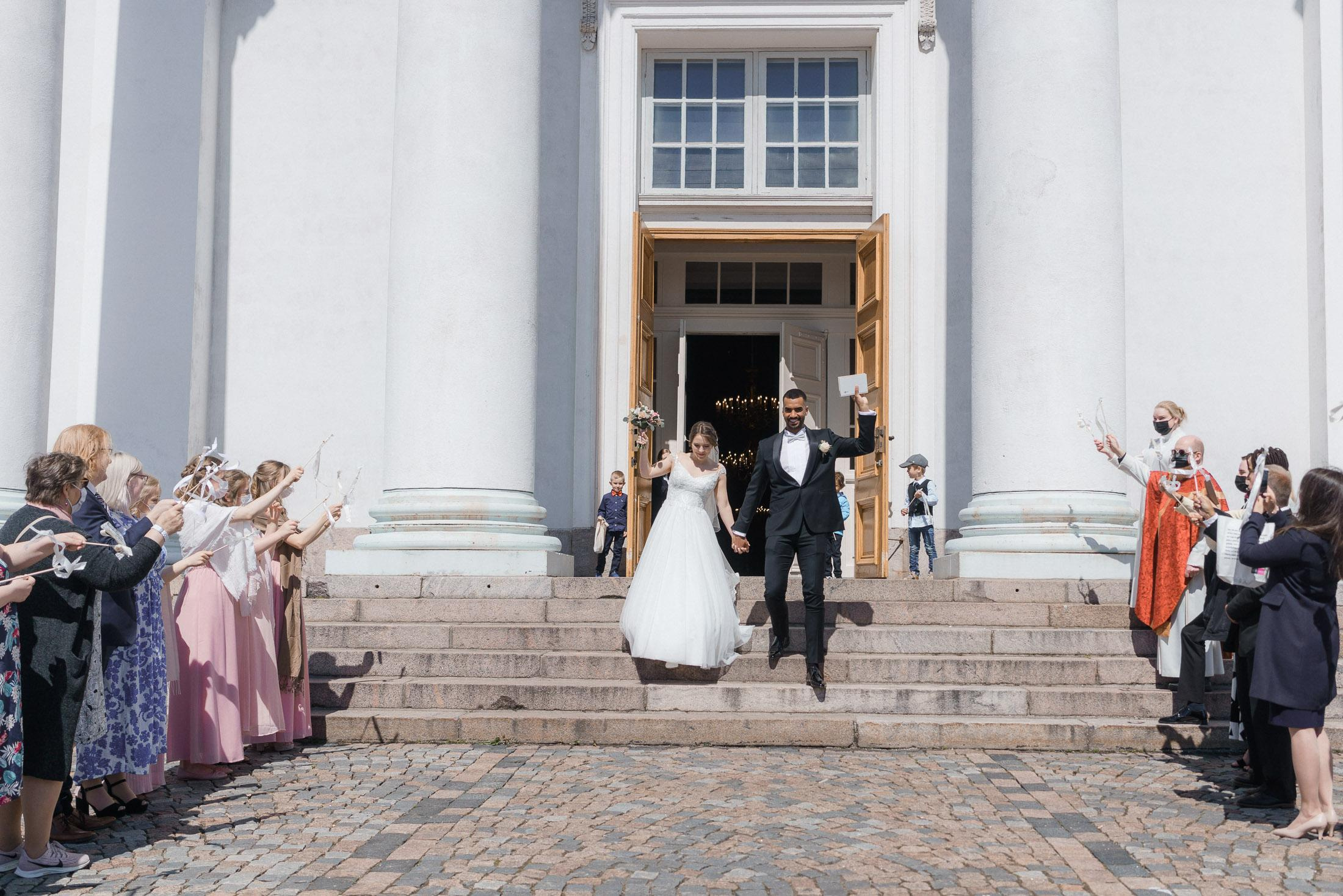 Milja&Marcel, Kesähäät Tuomiokirkossa ja Suomenlinnan Upseerikerhossa