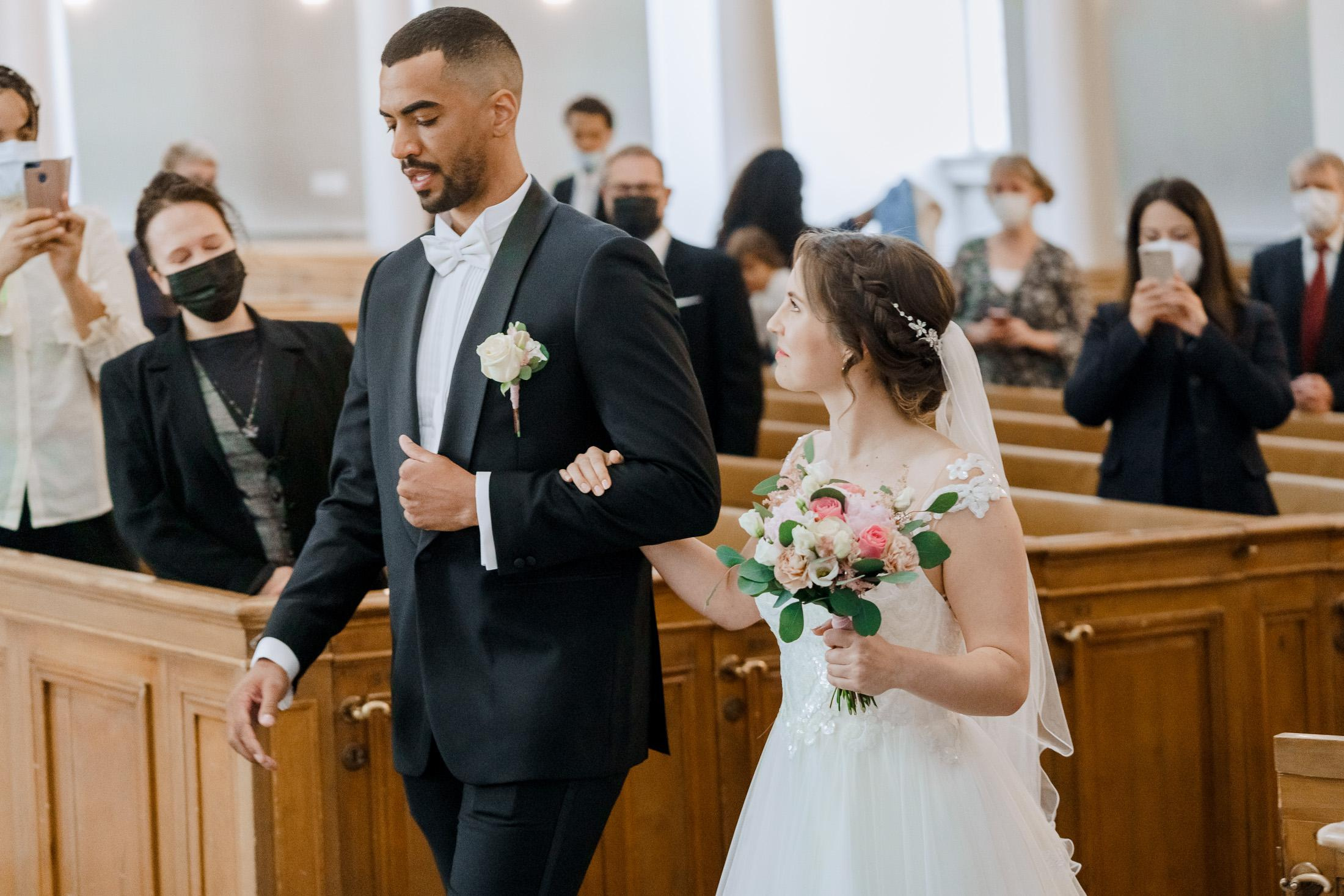 Milja&Marcel, Kesähäät Tuomiokirkossa ja Suomenlinnan Upseerikerhossa