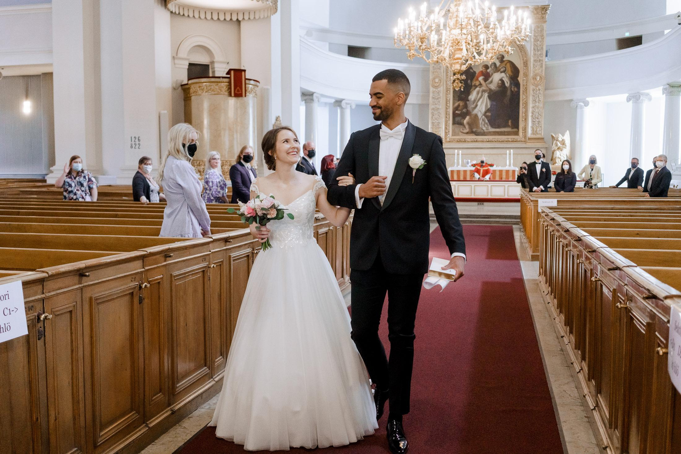 Milja&Marcel, Kesähäät Tuomiokirkossa ja Suomenlinnan Upseerikerhossa