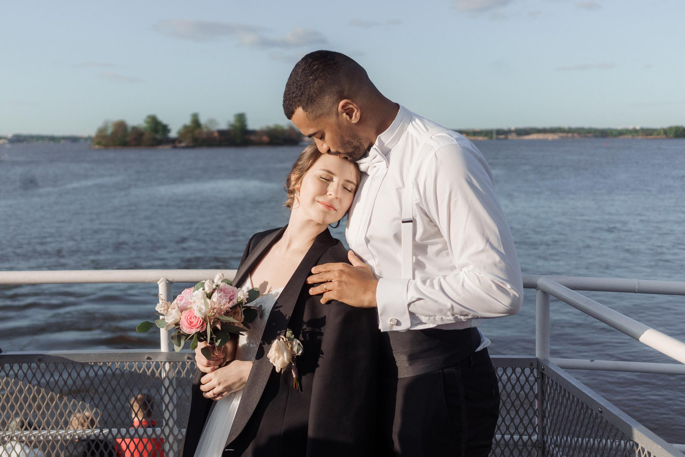 Milja&Marcel, Kesähäät Tuomiokirkossa ja Suomenlinnan Upseerikerhossa