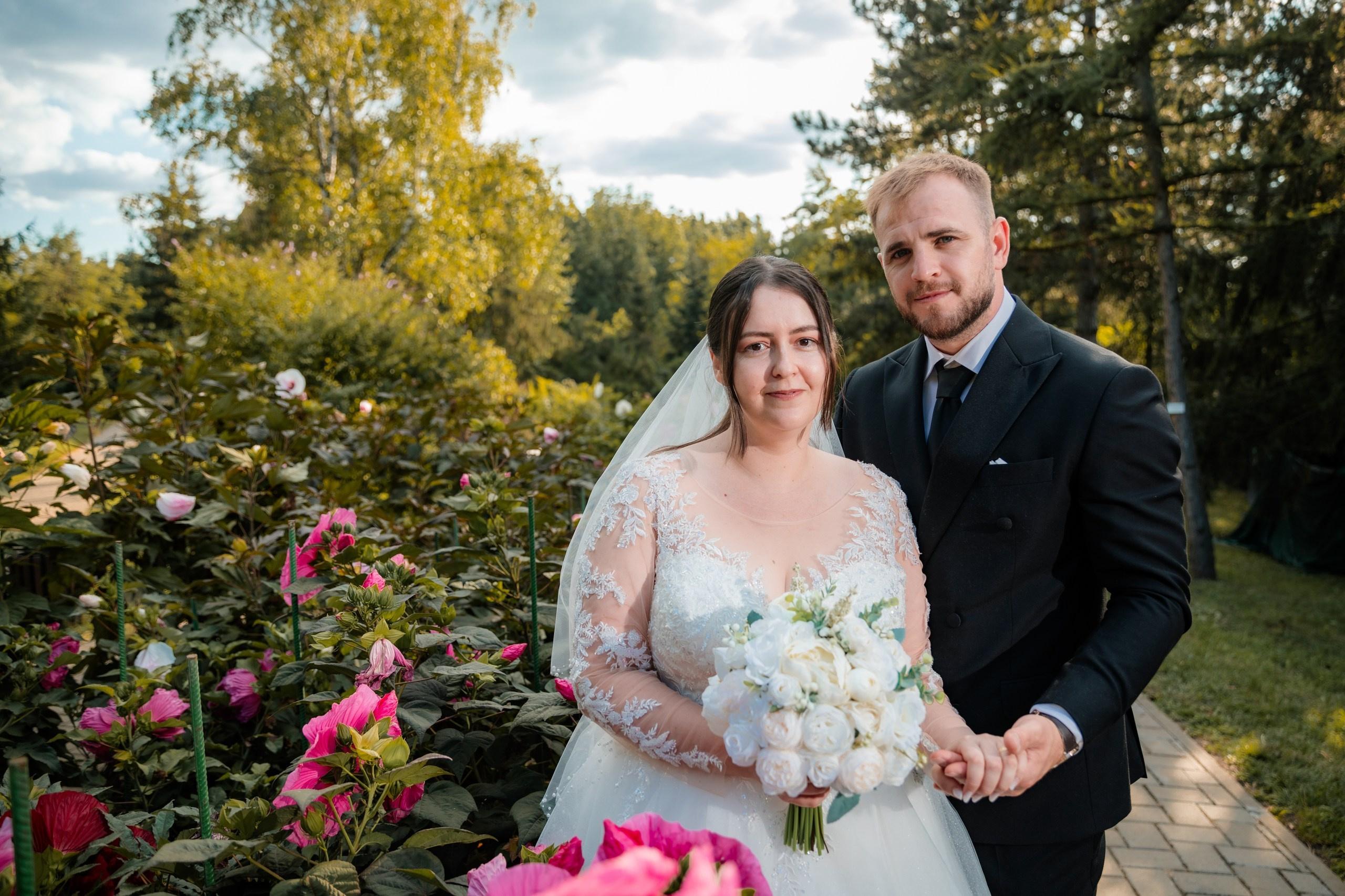 servicii foto. servicii foto Botoșani. servicii foto video Botoșani. fotograf nunta. fotograf evenimente. fotograf nunta Botoșani. Alin chirila. Alin chirila fotograf. Alinofotostudio.- Mire și mireasă – Sergiu & Liliana – ziua nunții, 2024  - Emoții în ziua nunții – Sergiu și Liliana  - Dansul mirilor – fotografie artistică nuntă 2024  - Sedinta foto romantică în natură – Sergiu & Liliana  - Rochia de mireasă și detalii de nuntă elegante