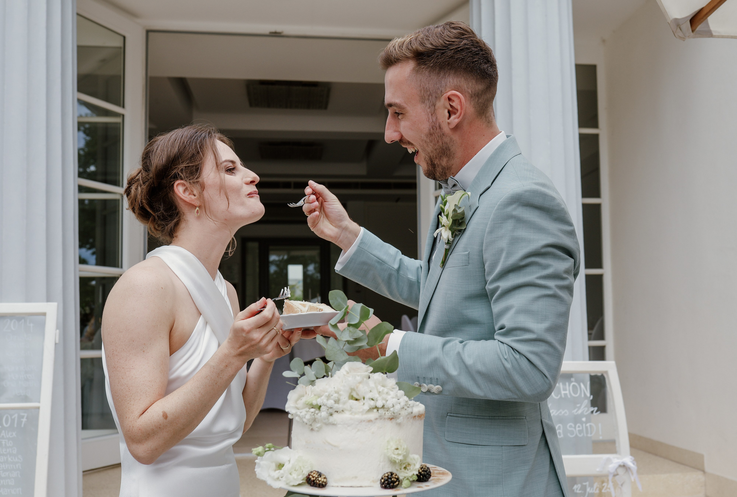 Hochzeitsfotografin Limburgerhof – romantische Hochzeit im Schlösschen Limburgerhof