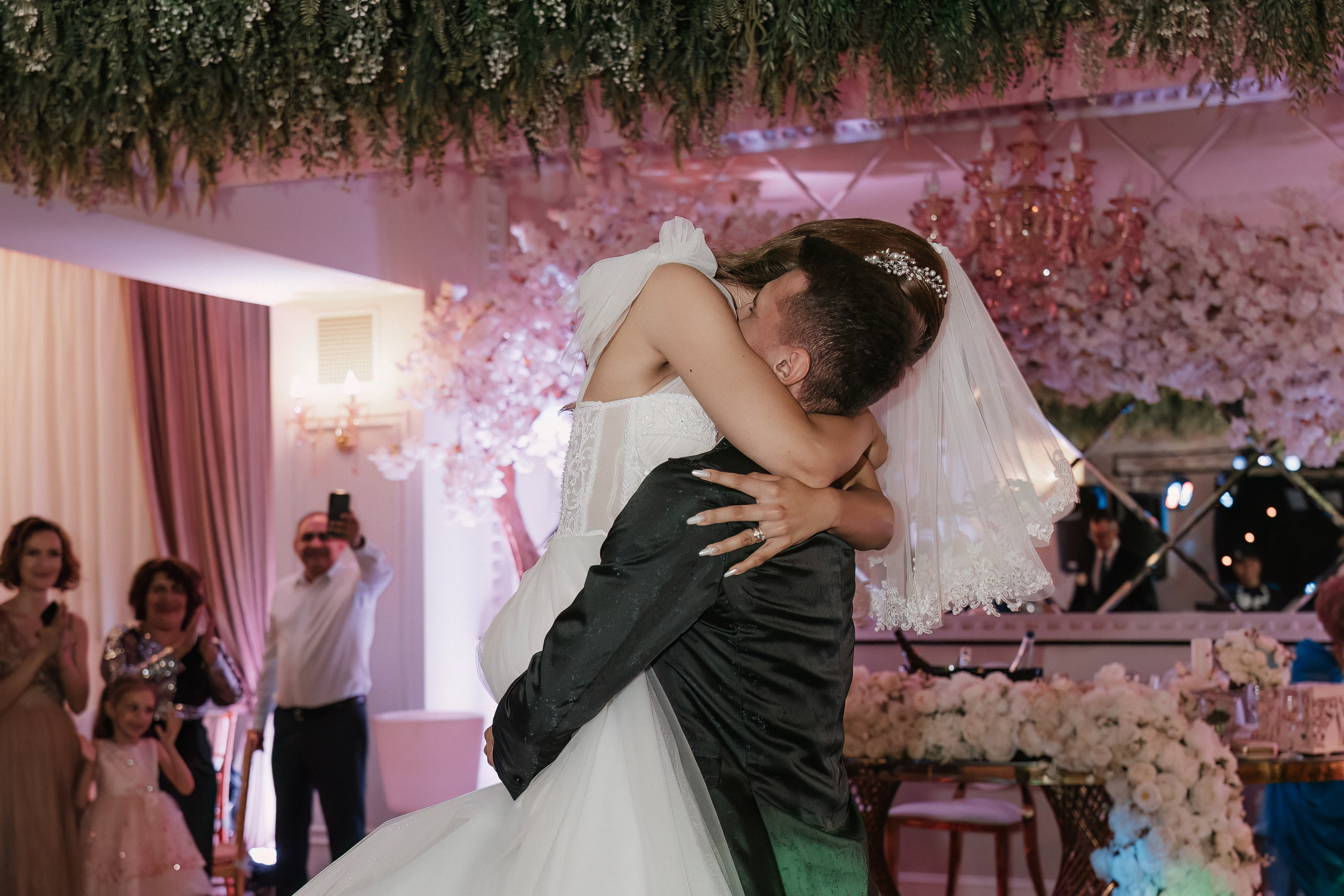 Simona & Gabriel. Dara Lens | The art of remembering