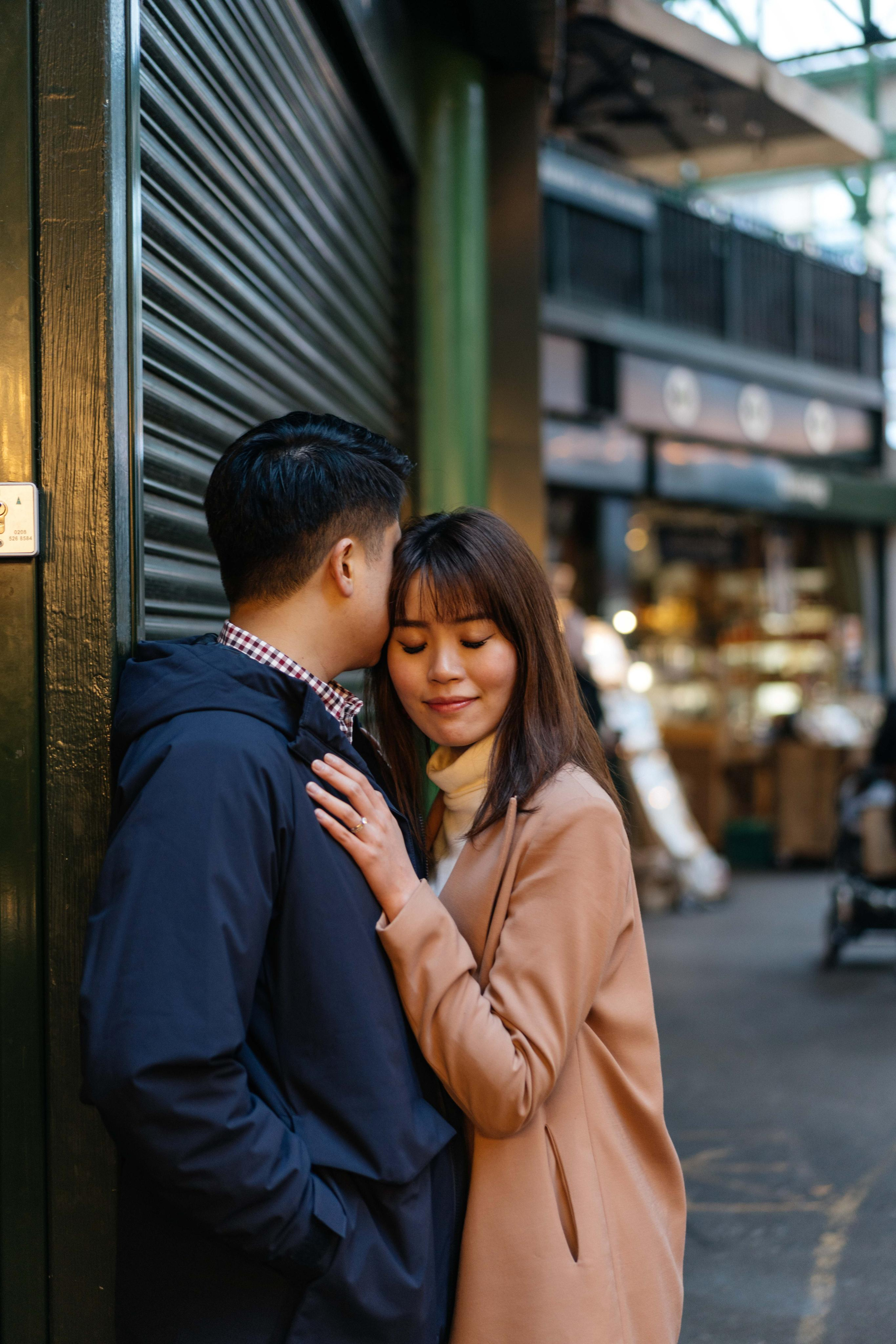 Foggy Hornung by Tower Bridge. London portrait and family photographer