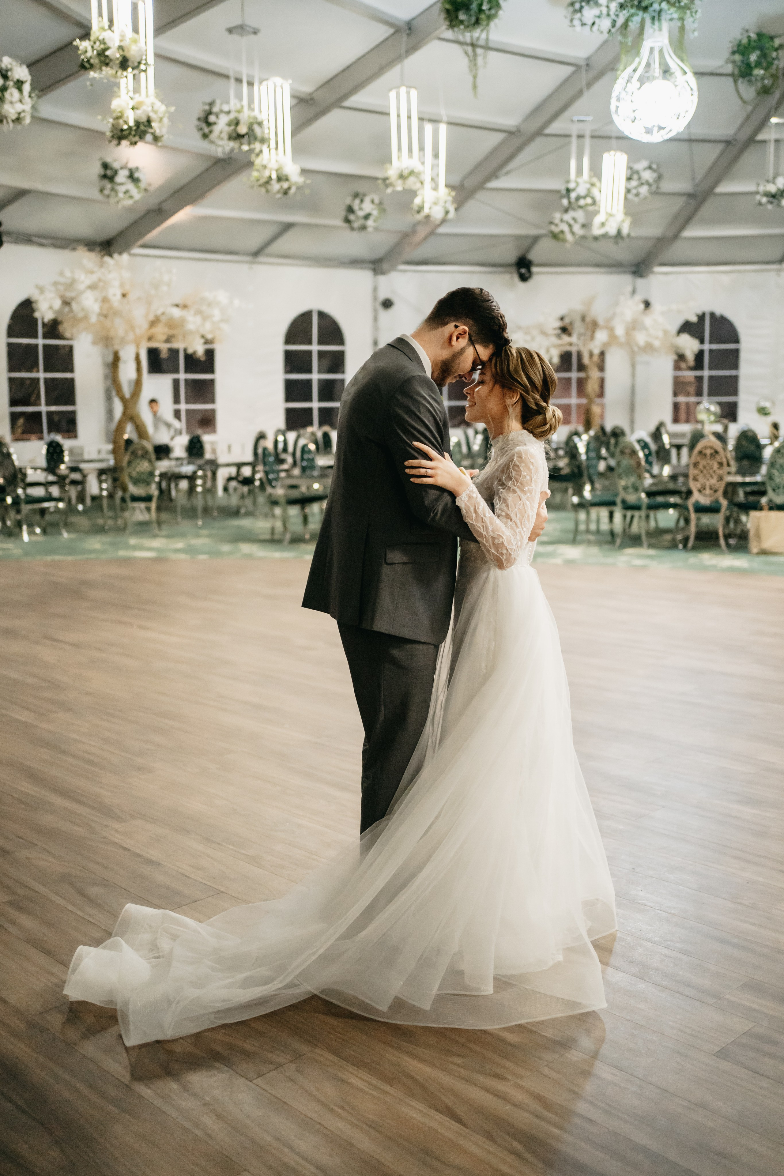 R & E. Fotograf Nunta Iasi - Hearts & Pictures