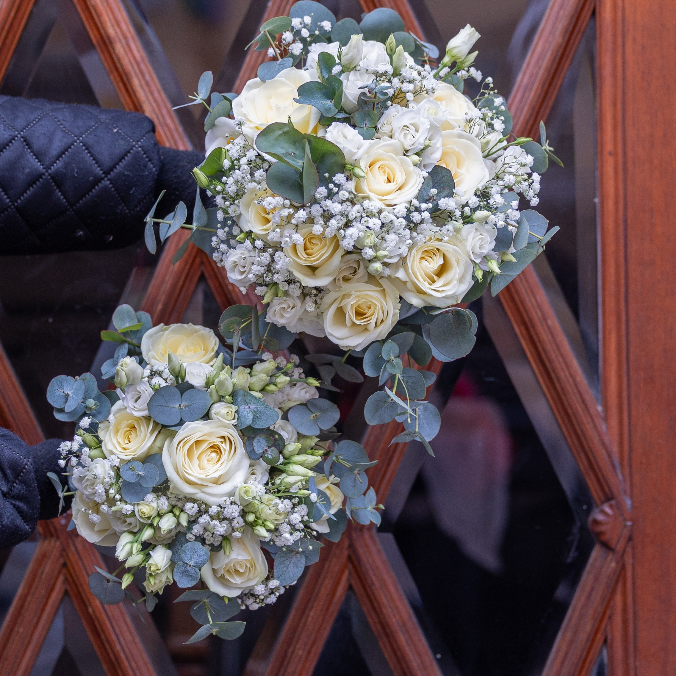 Uden tvivl er brudebuketten brudens vigtigste tilbehør, og det kan være en udfordring at vælge den perfekte en.